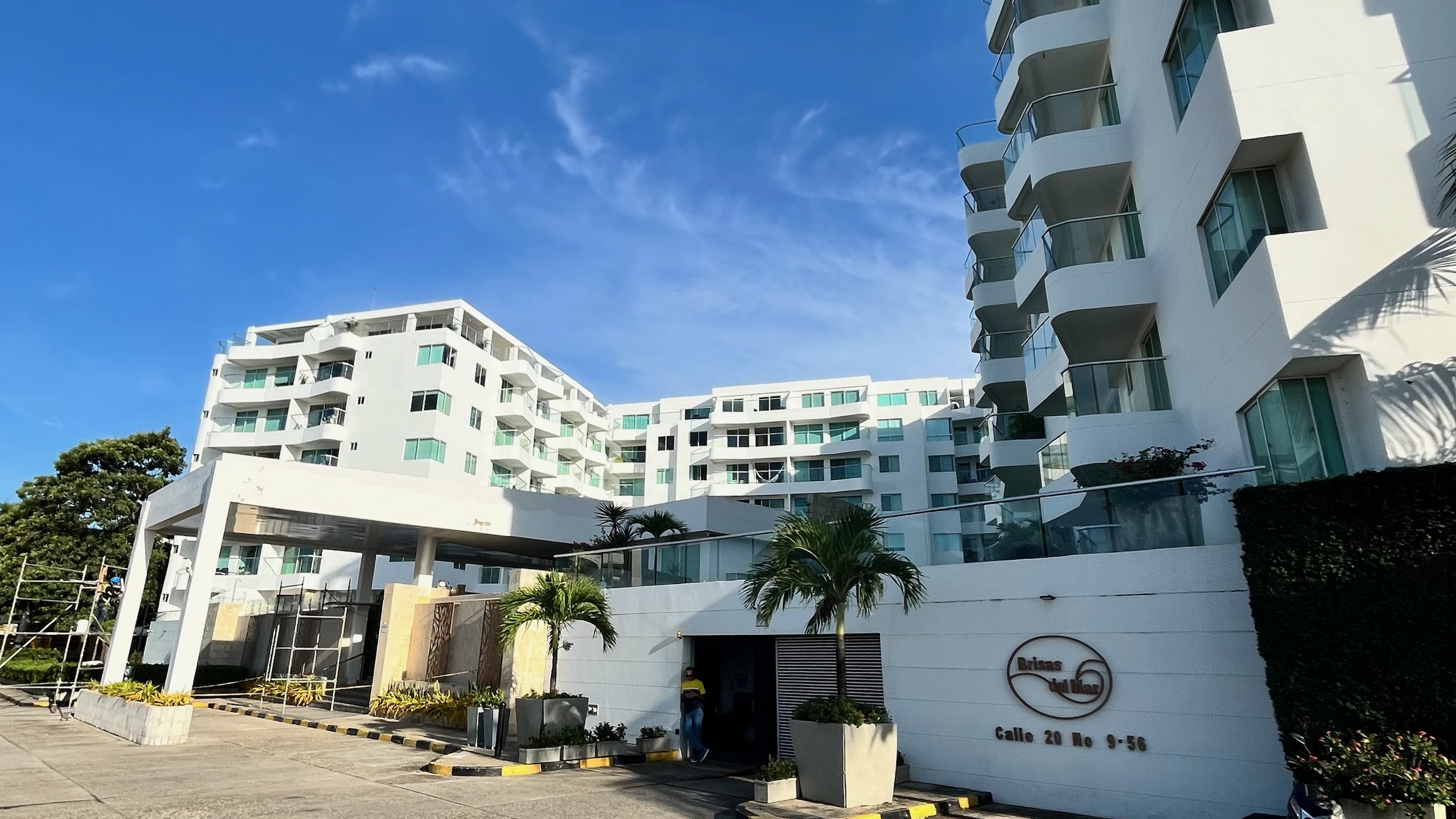 Proyecto internacional - Skyline Residences