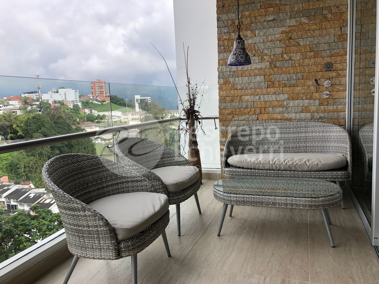 Arriendo apartamento, barrio La Camelia, Manizales