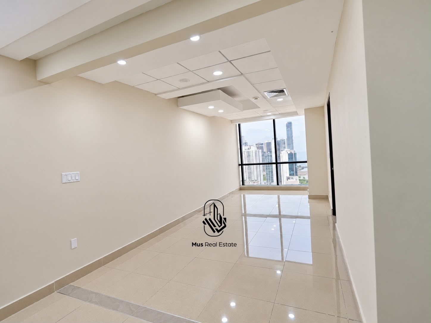 Oficina en Venta – Calle 50, Bella Vista - LH en Ciudad de Panamá, Panamá