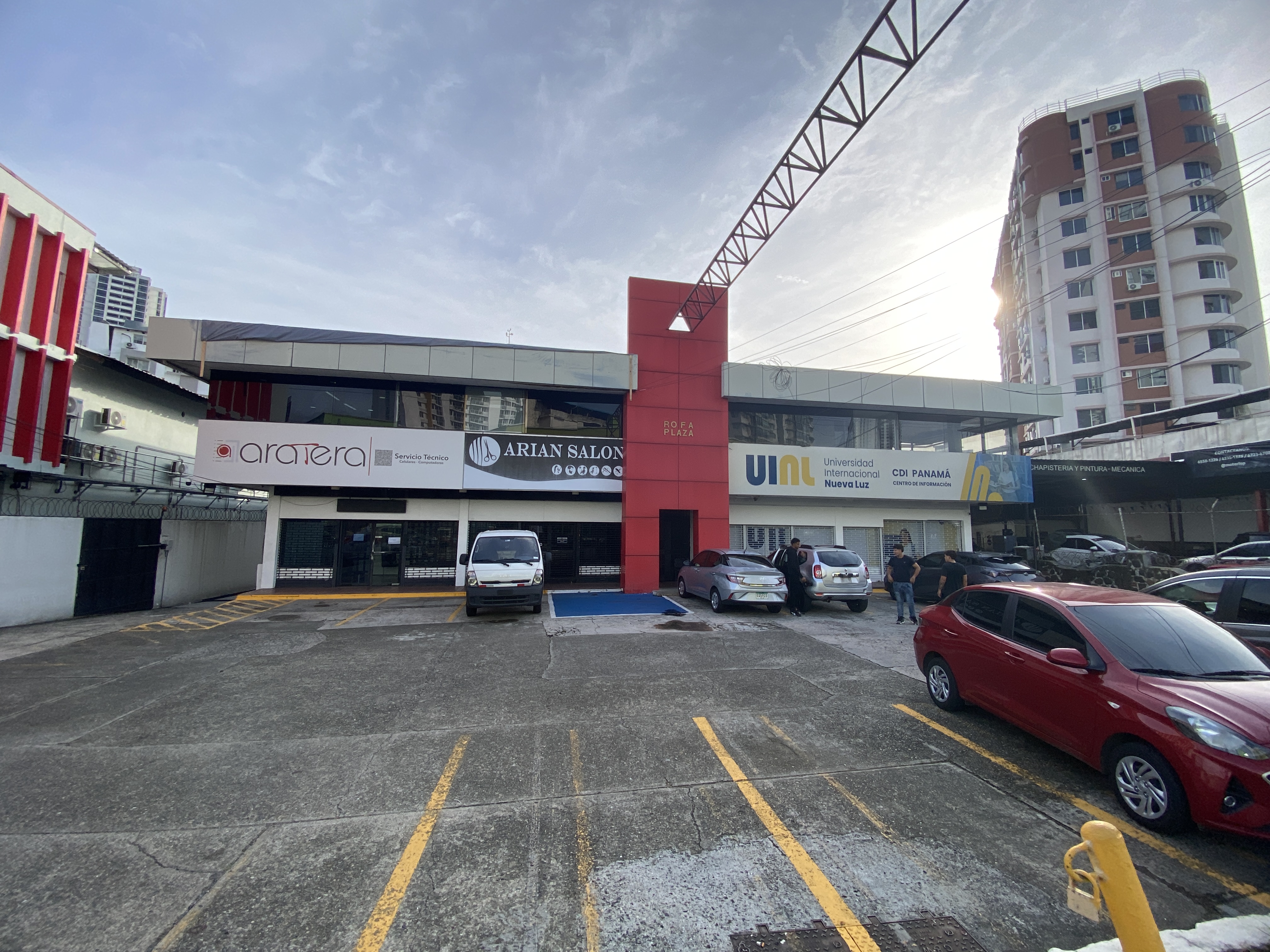 Alquiler de Local Comercial / Oficina –Vista Hermosa - LH en Ciudad de Panamá, Panamá