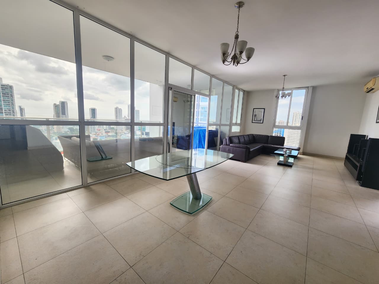 Apartamento en San Francisco en PH Quadrat en Venta - LH en Ciudad de Panamá, Panamá