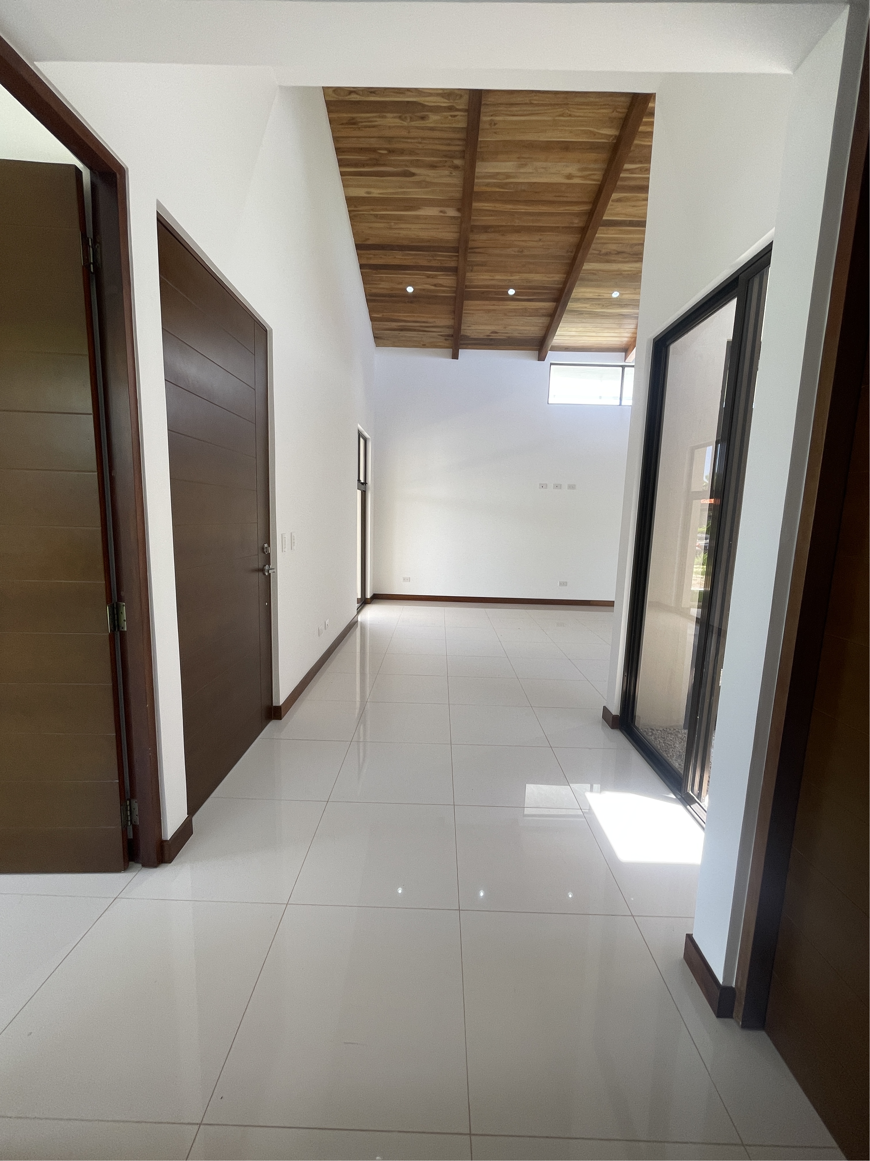 CONDOMINIO EN VENTA - PARQUE DEL ENCINO | LIBERIA
