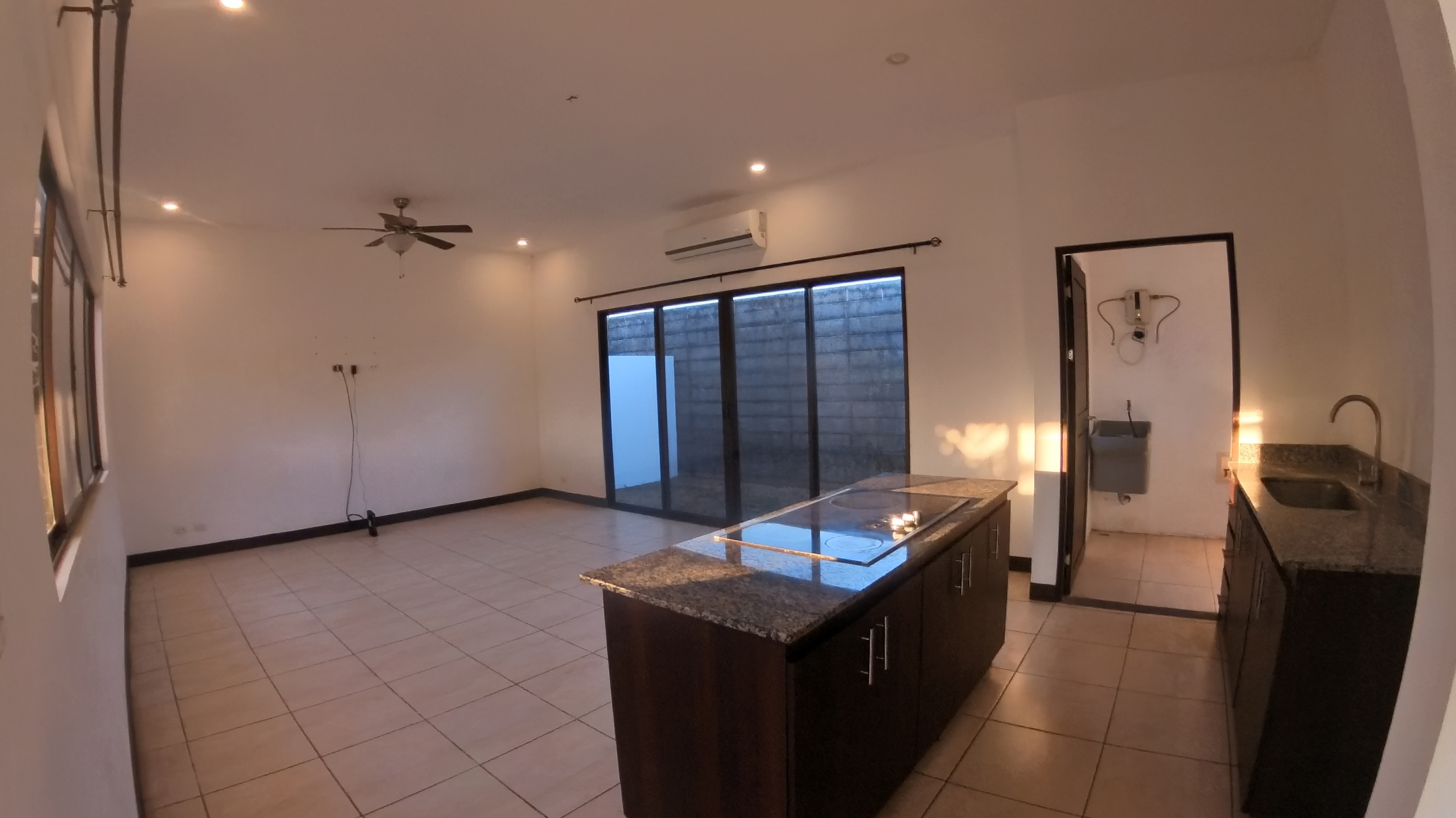 CONDOMINIO  EN ALQUILER - PARQUE DEL ENCINO AR| LIBERIA