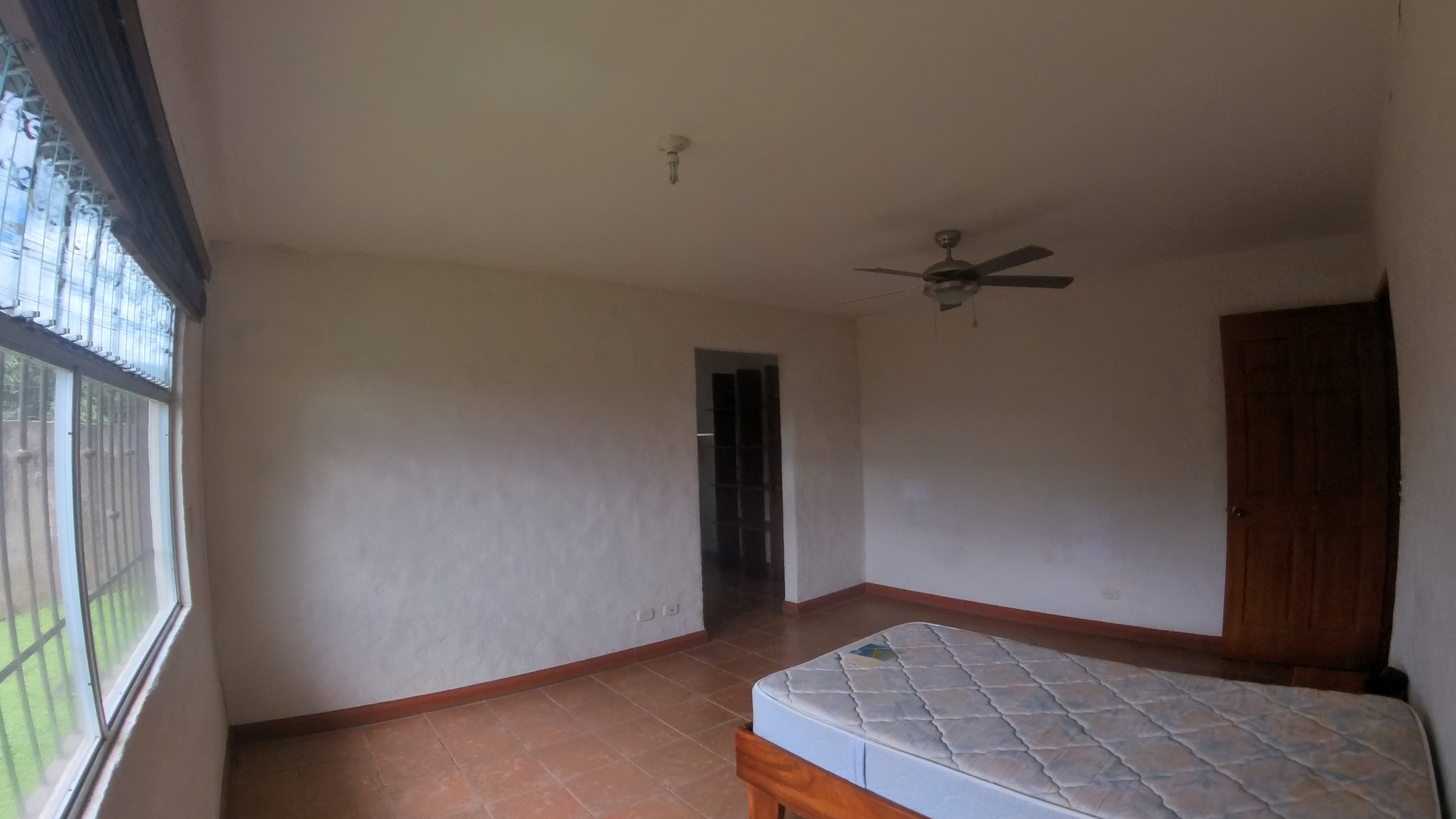 CASA EN VENTA RESIDENCIAL EL REAL - LIBERIA