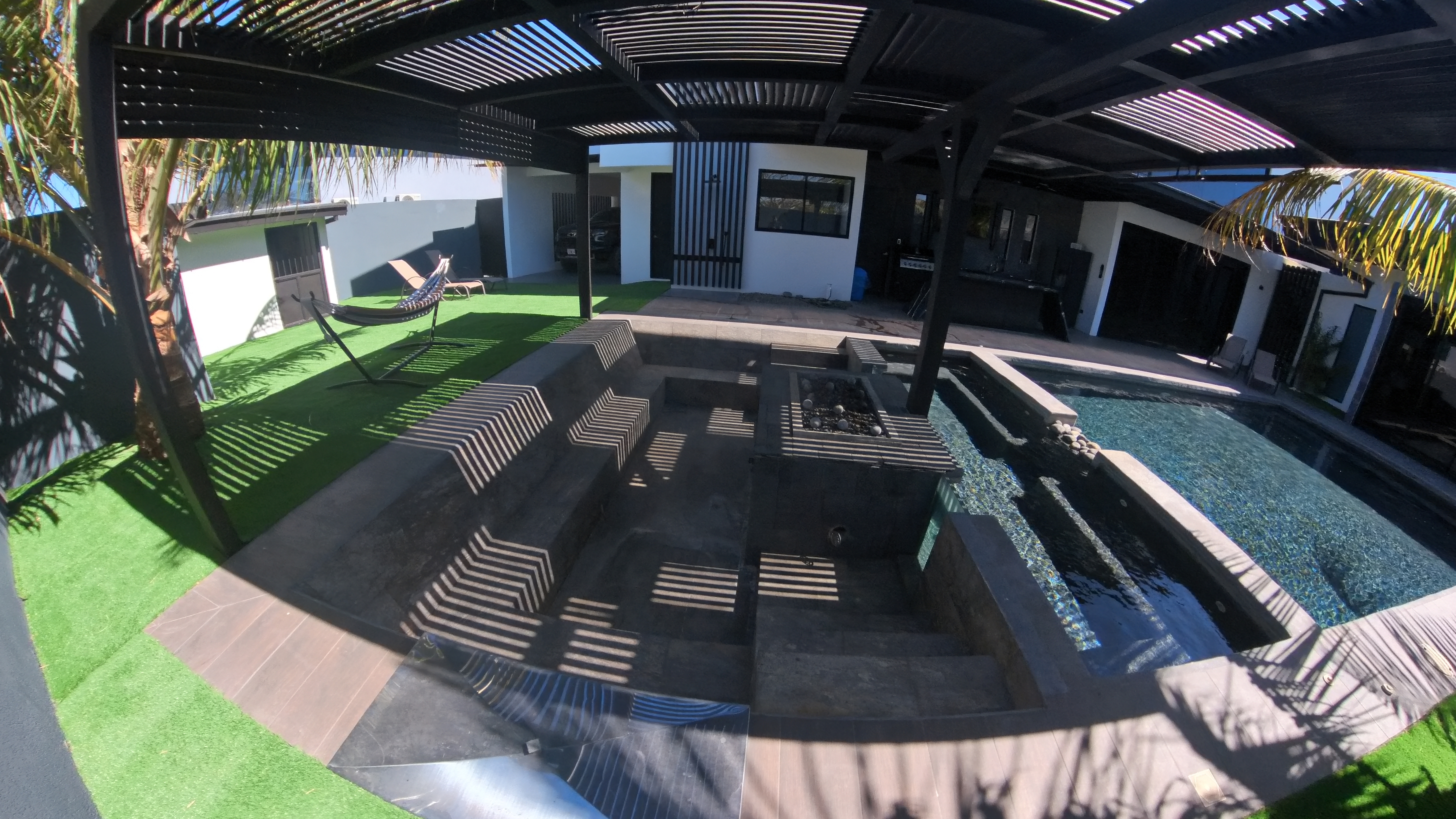 Espectacular casa en venta Condominio Parque Del Encino - Liberia