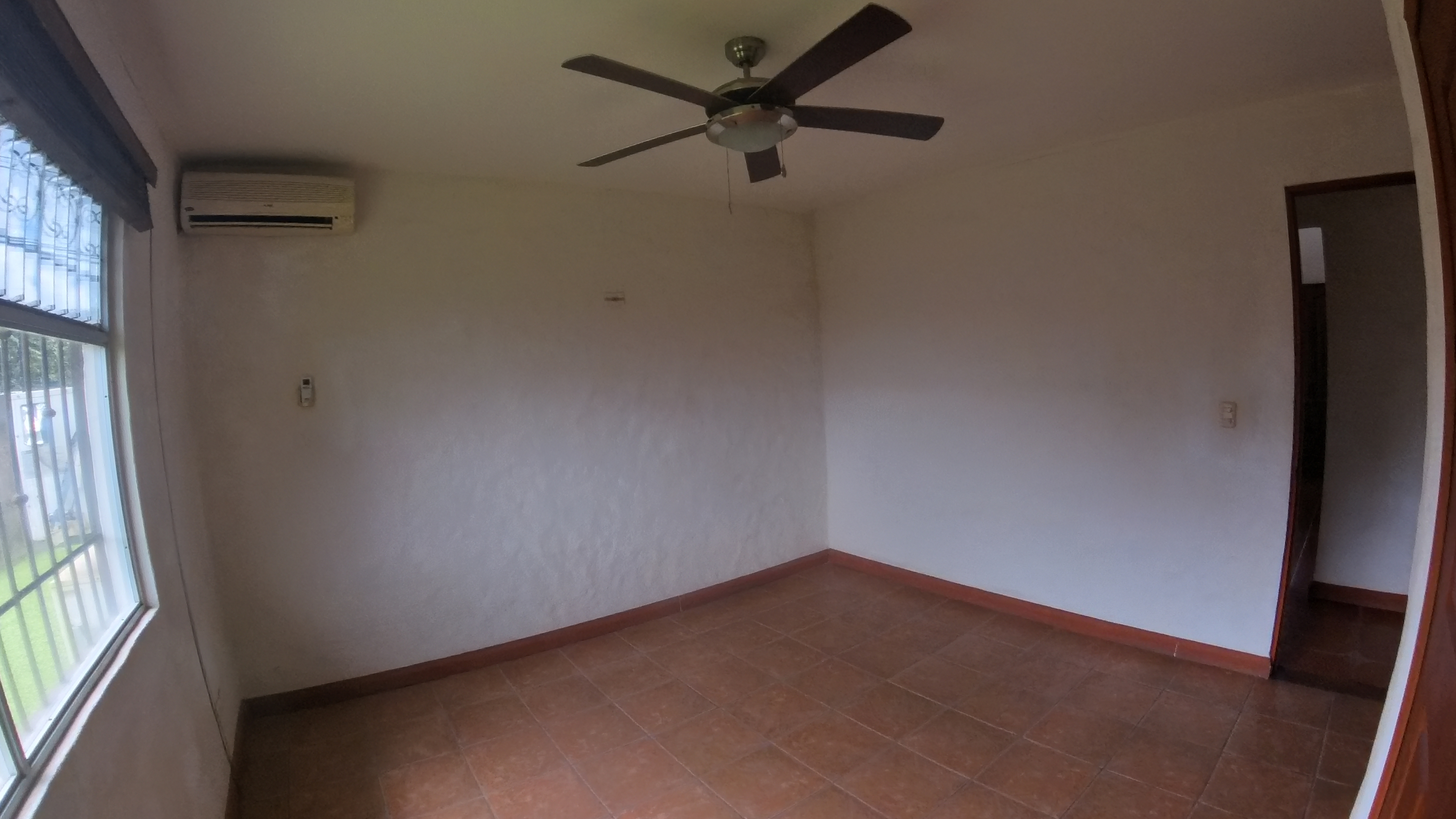 CASA EN VENTA RESIDENCIAL EL REAL - LIBERIA