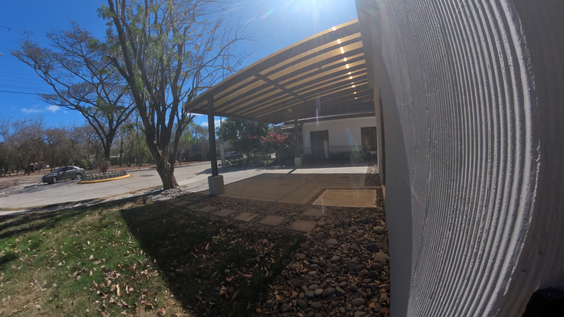 SE ALQUILA CASA EN CONDOMINIO COLONIA BLANCA EC - LIBERIA