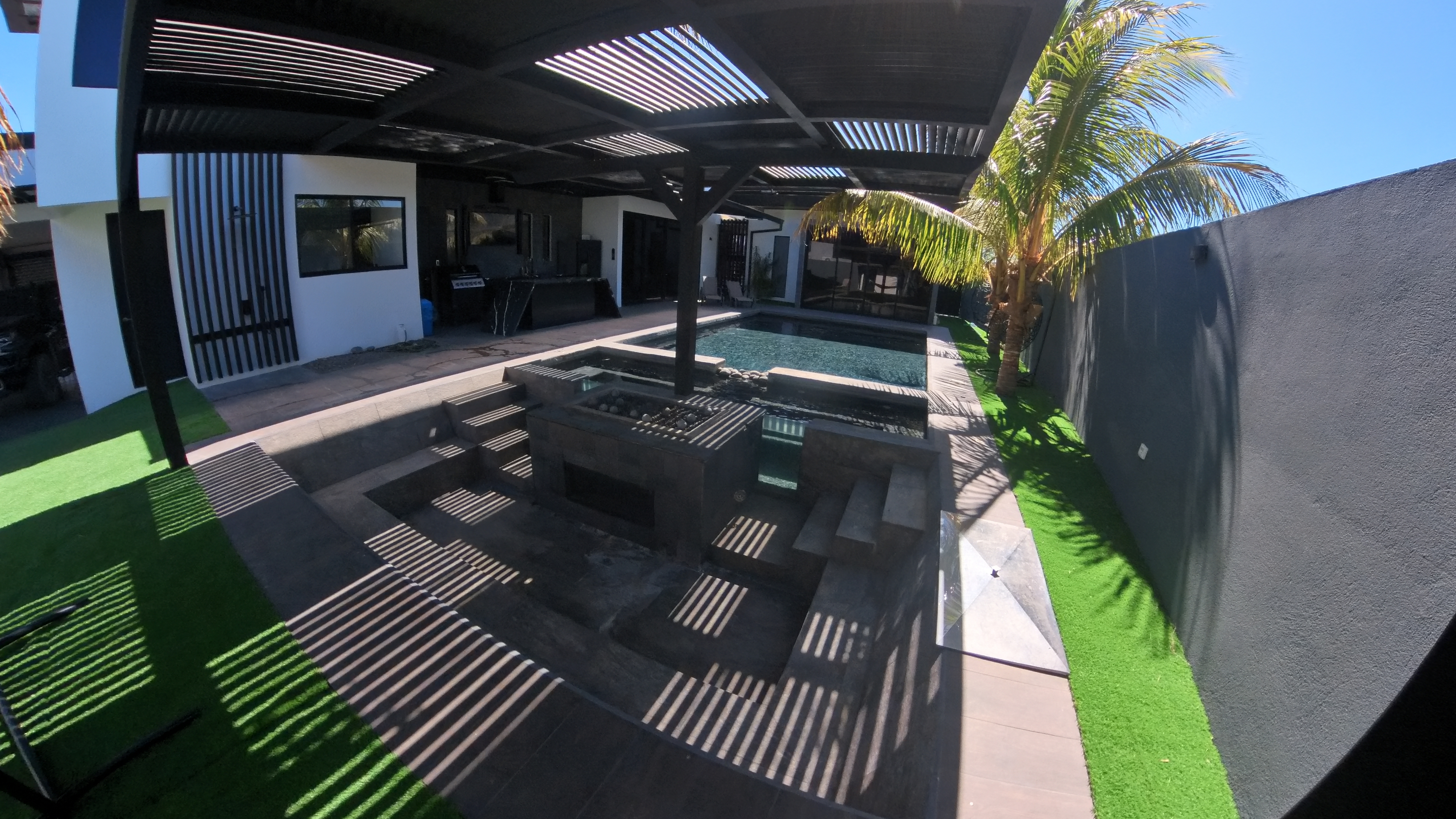 Espectacular casa en venta Condominio Parque Del Encino - Liberia