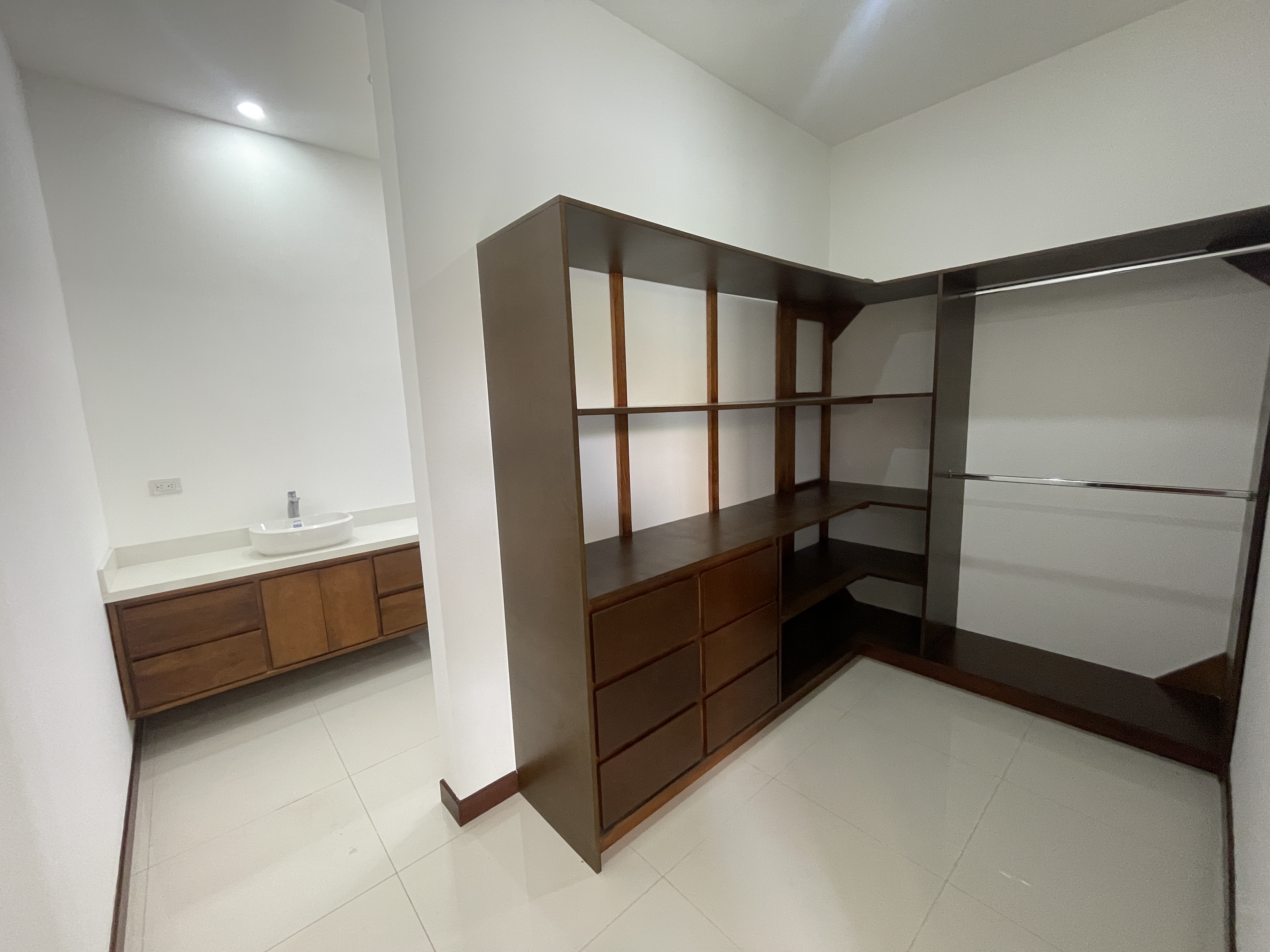 CONDOMINIO EN VENTA - PARQUE DEL ENCINO | LIBERIA