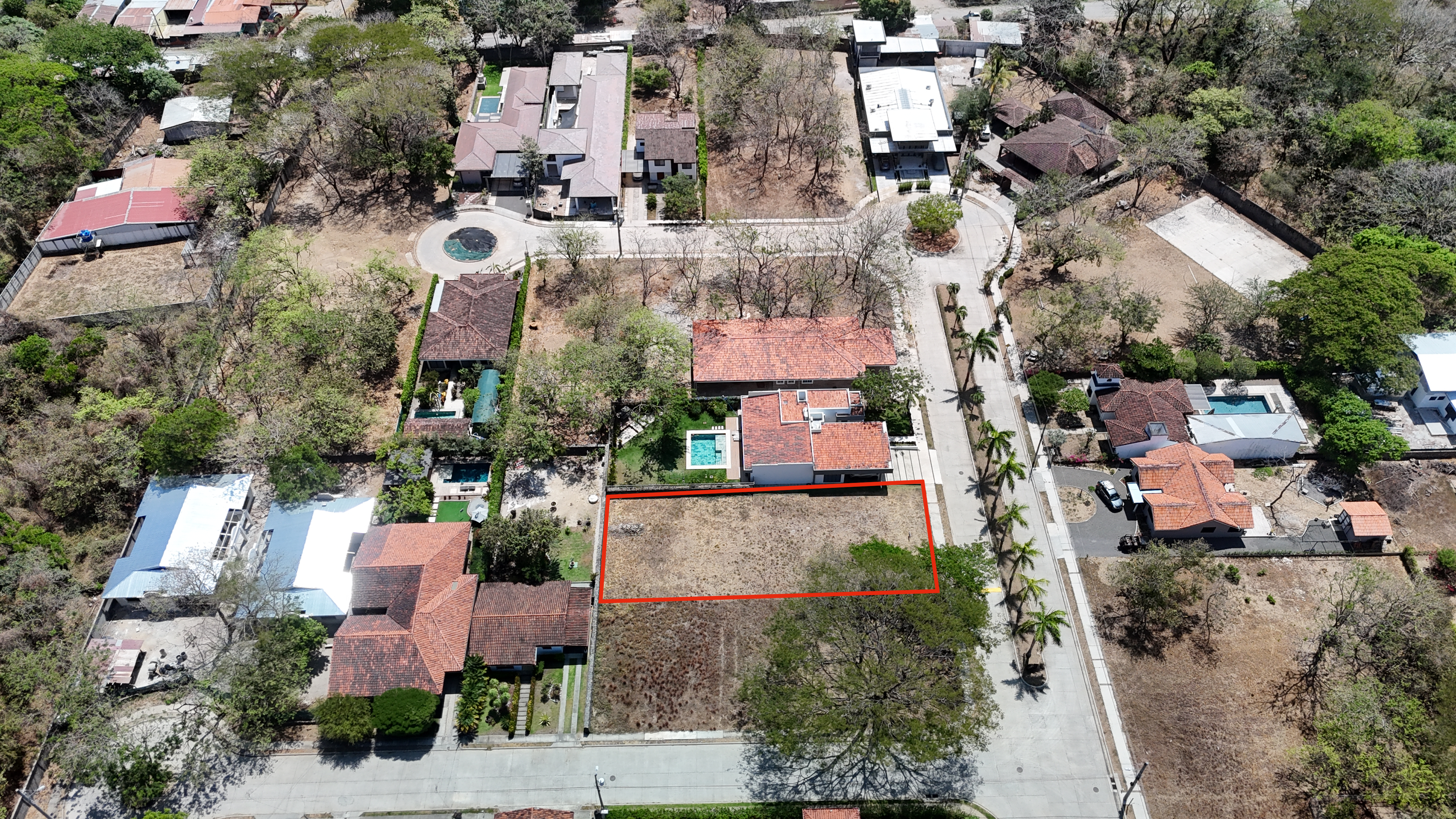 LOTE EN CONDOMINIO COLONIA BLANCA - LIBERIA