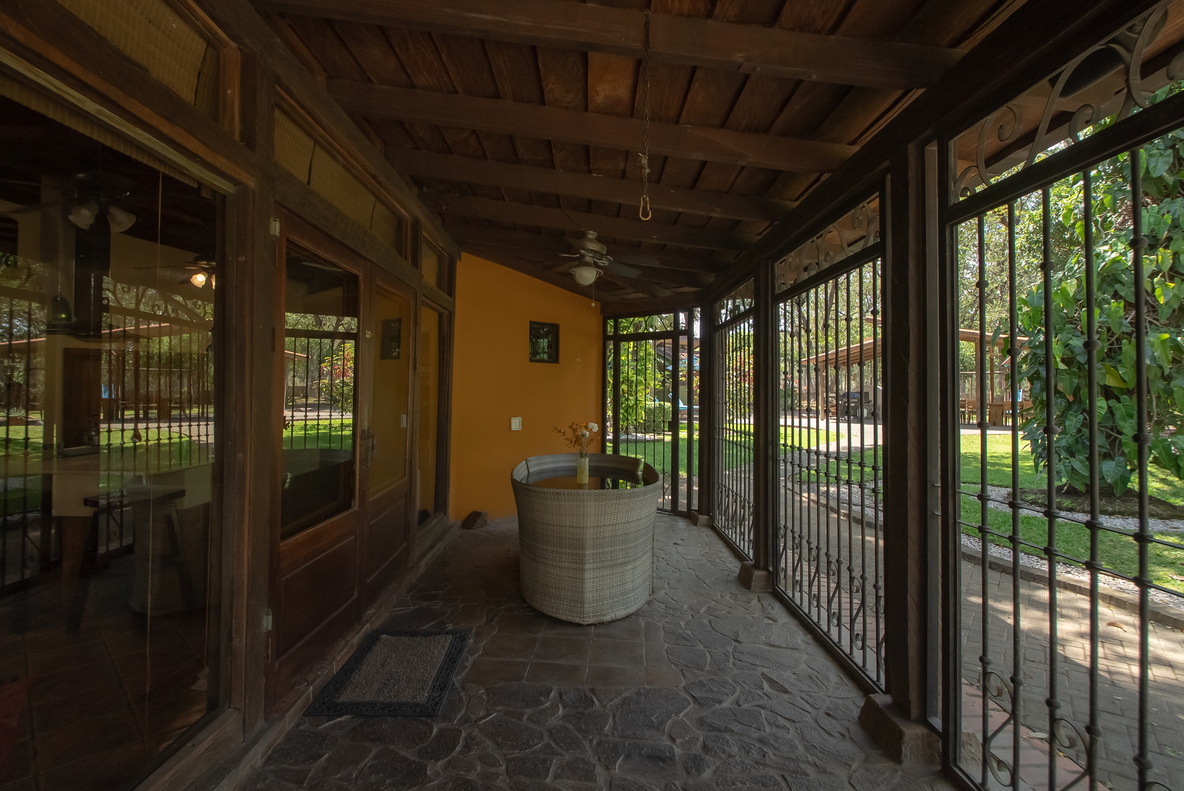 COUNTRY SIDE HOME FOR SALE - GUADALUPE | LIBERIA