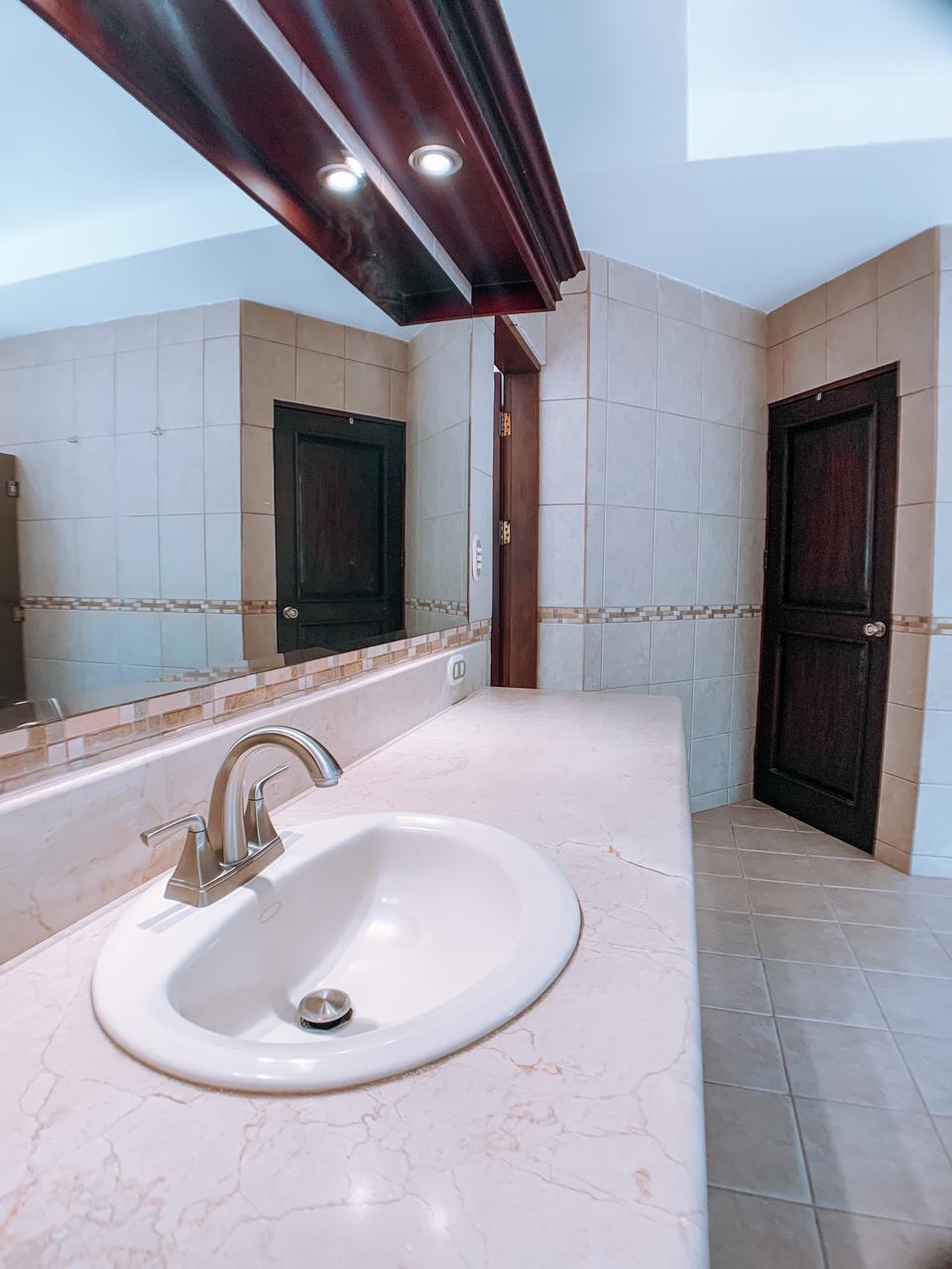 CASA EN ALQUILER - CAÑON DE LA VIEJA  CURUBANDE | LIBERIA