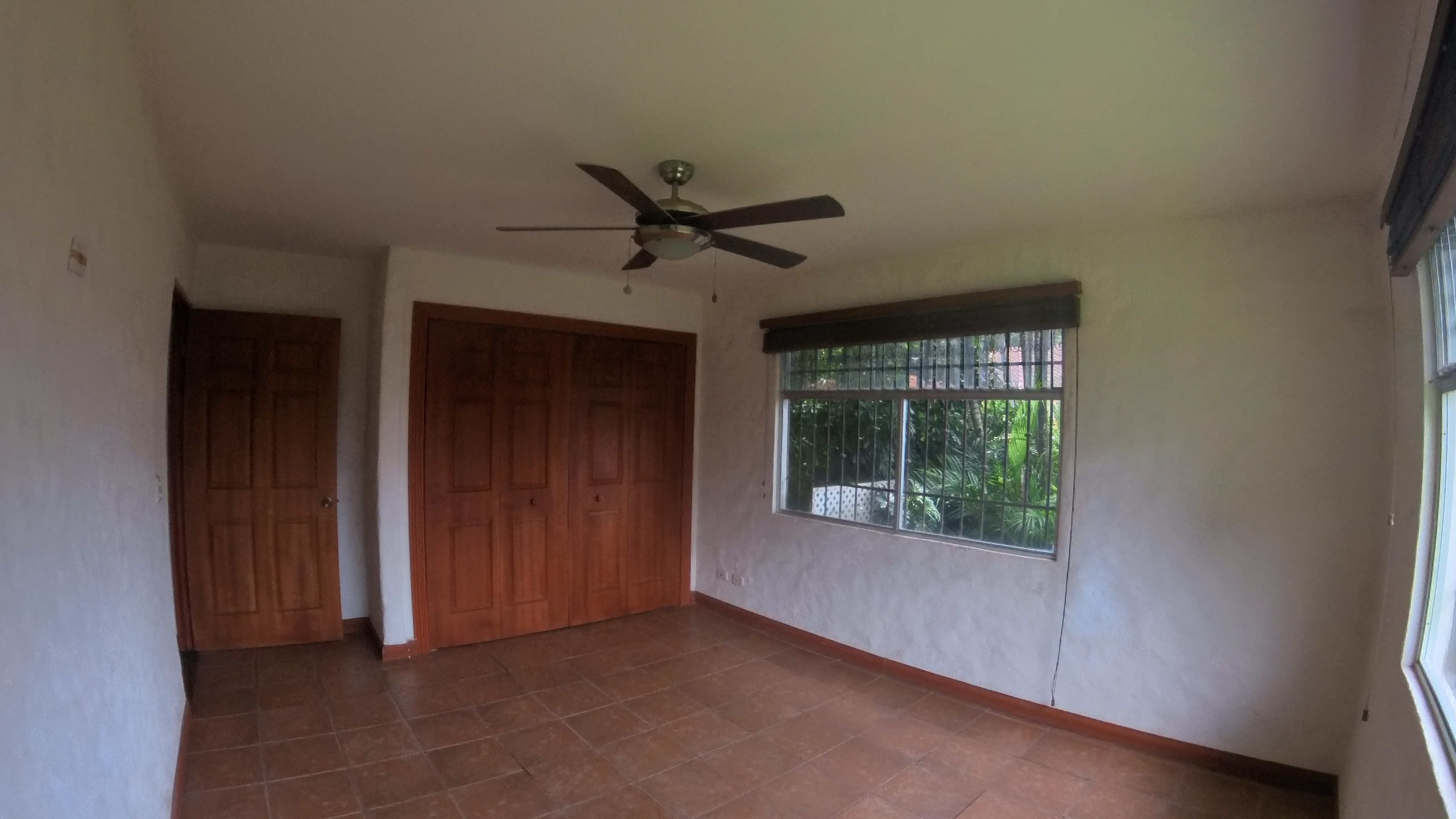 CASA EN VENTA RESIDENCIAL EL REAL - LIBERIA