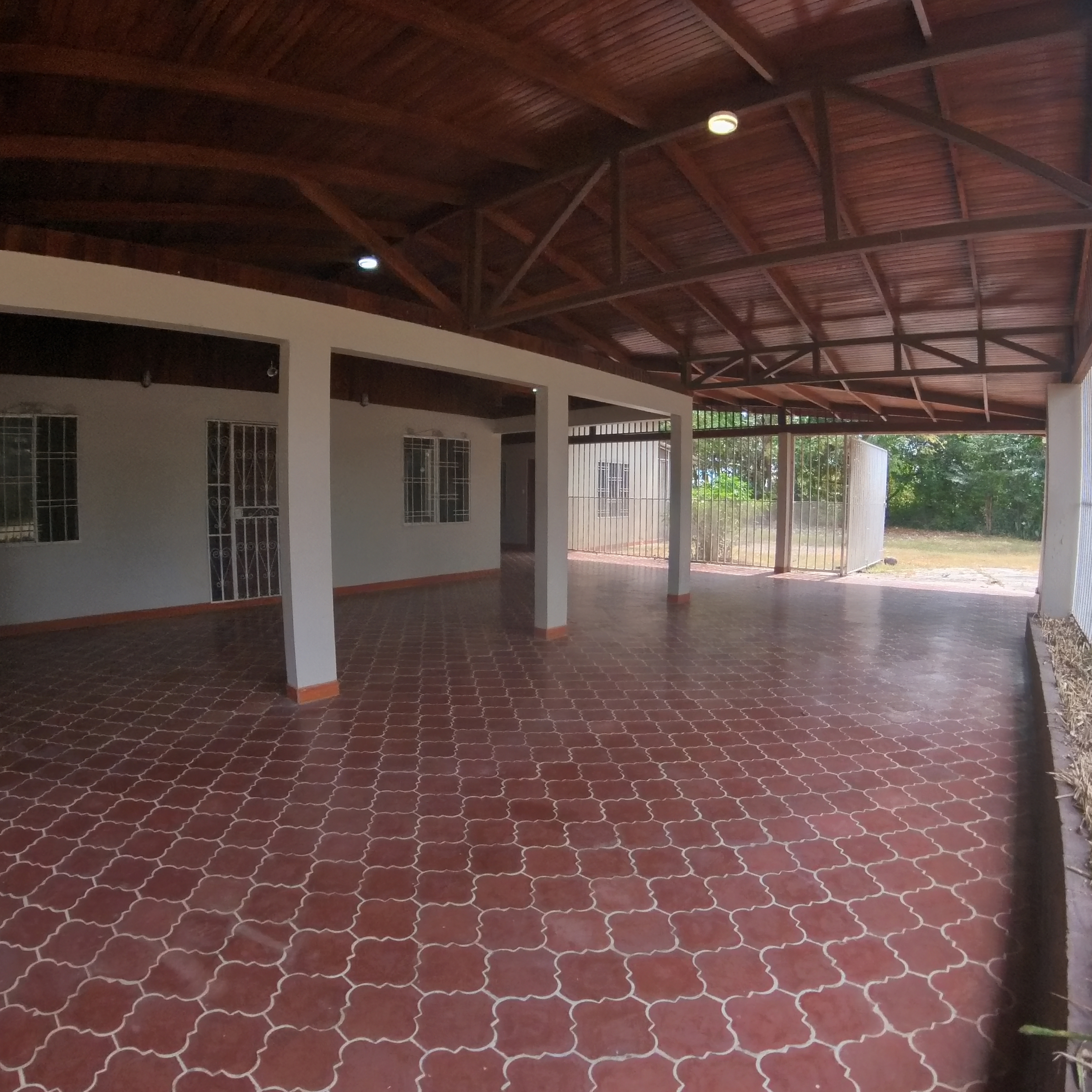 VENDO CASA TIPO QUINTA EN LA CARAÑA - LIBERIA