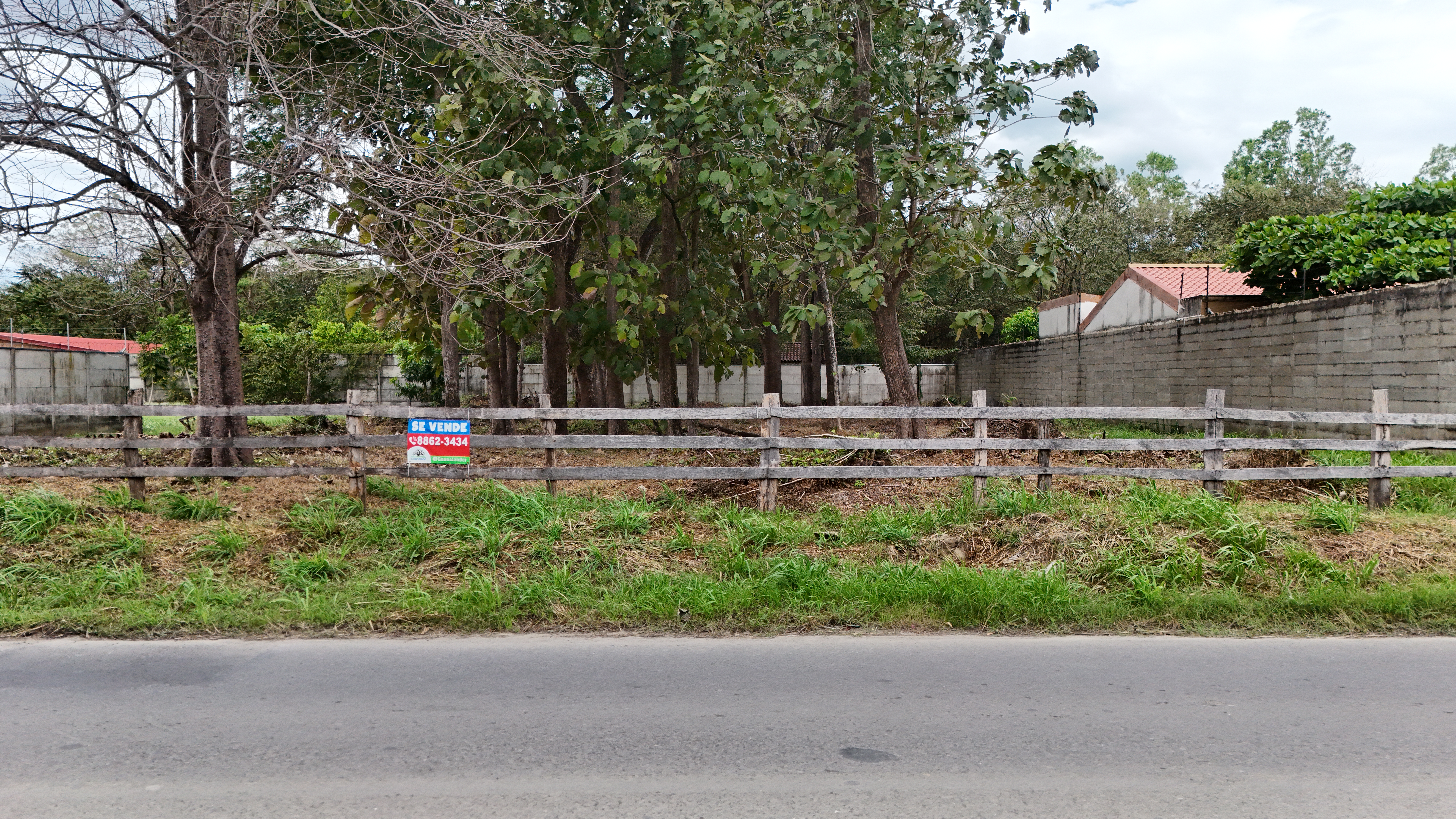 LOTE EN VENTA - LIBERIA | BARRIO LA CRUZ MADROÑO