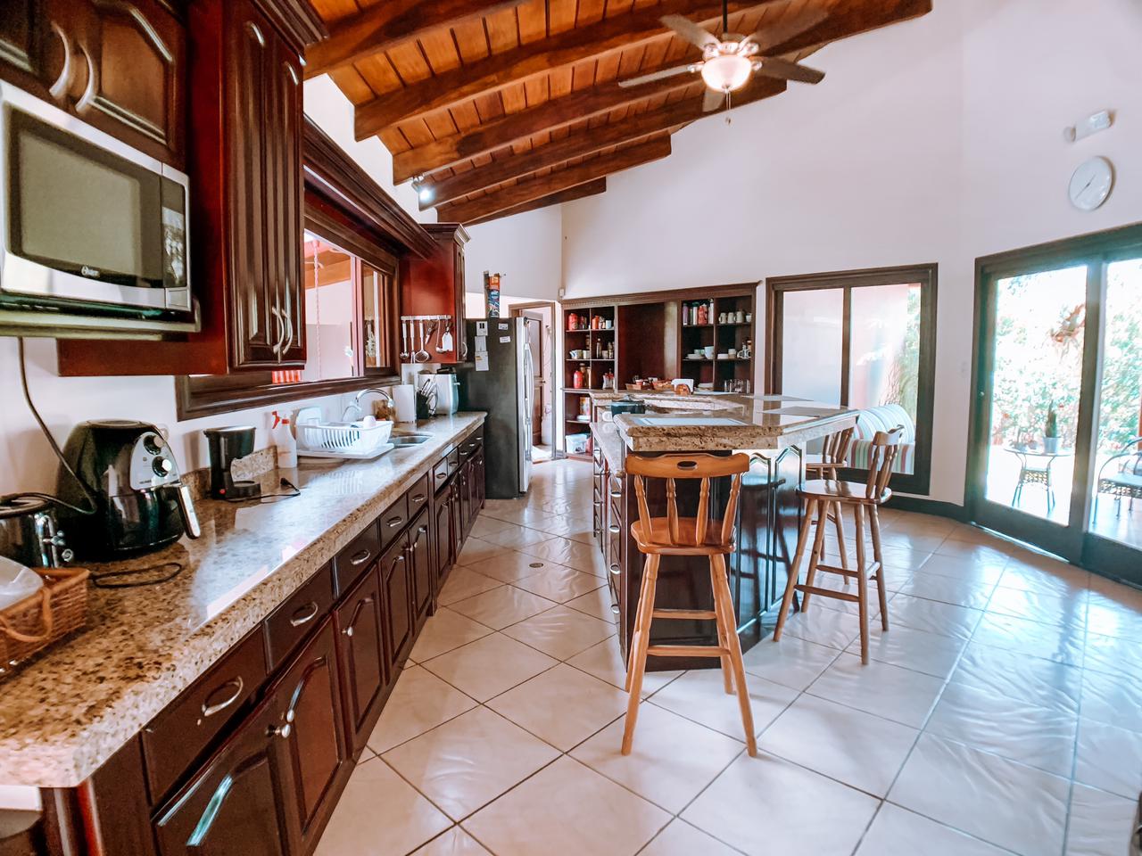 CASA EN ALQUILER - CAÑON DE LA VIEJA  CURUBANDE | LIBERIA