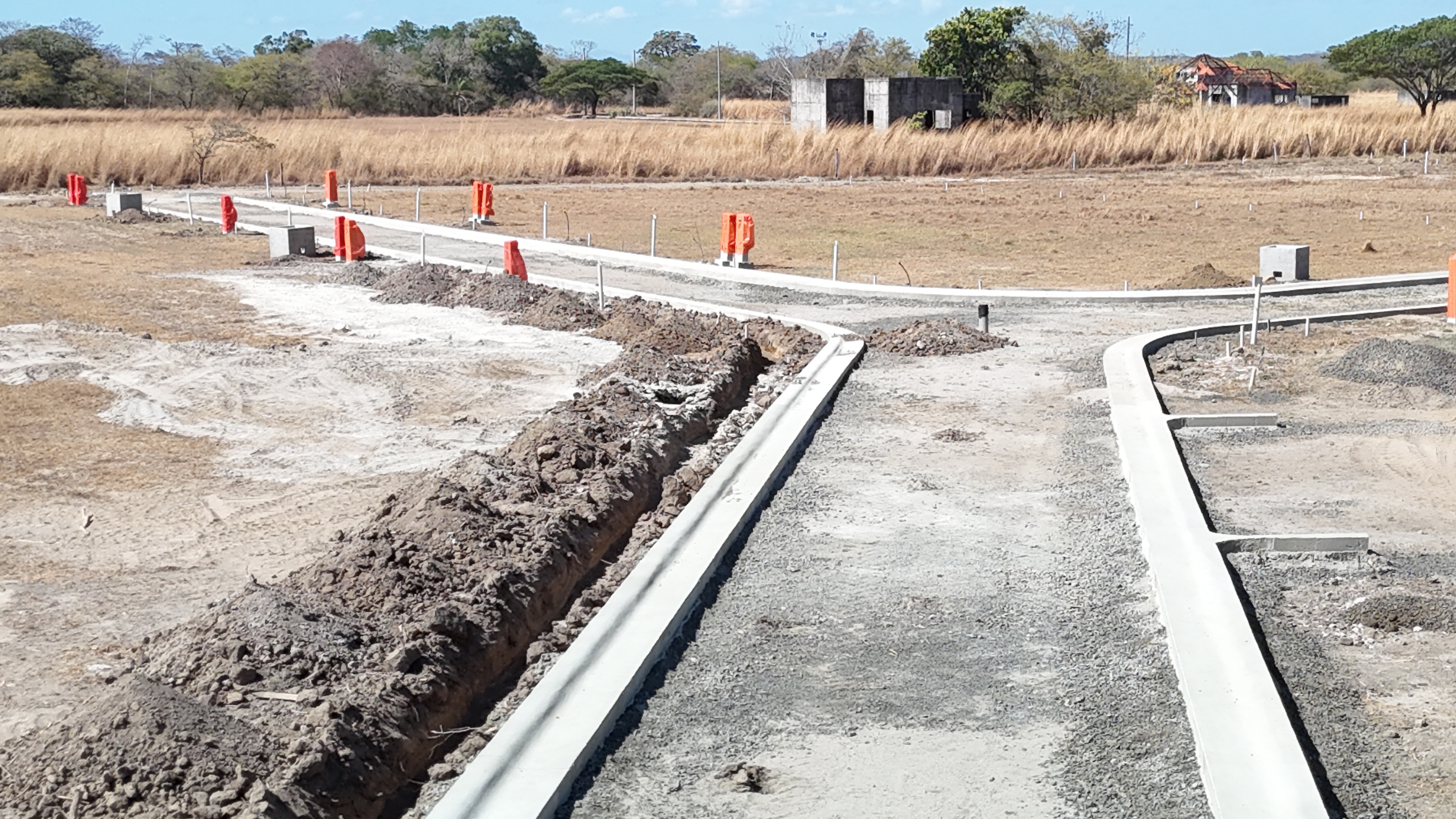 LOTES EN CONDOMINIO EN VENTA - PARQUE GUANACASTE | LIBERIA