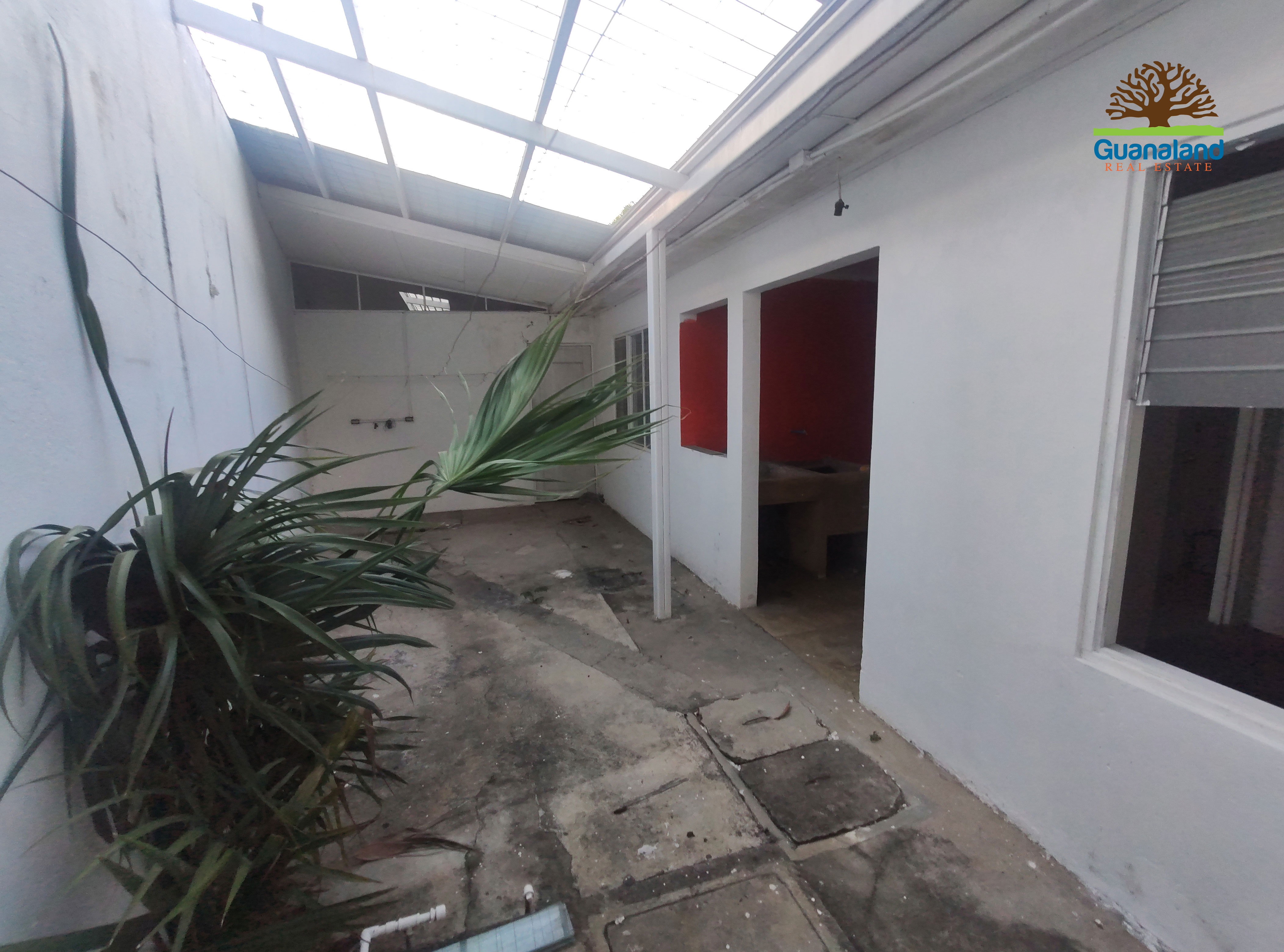 ALQUILER LOCAL COMERCIAL - AVE. 25 JULIO | LIBERIA