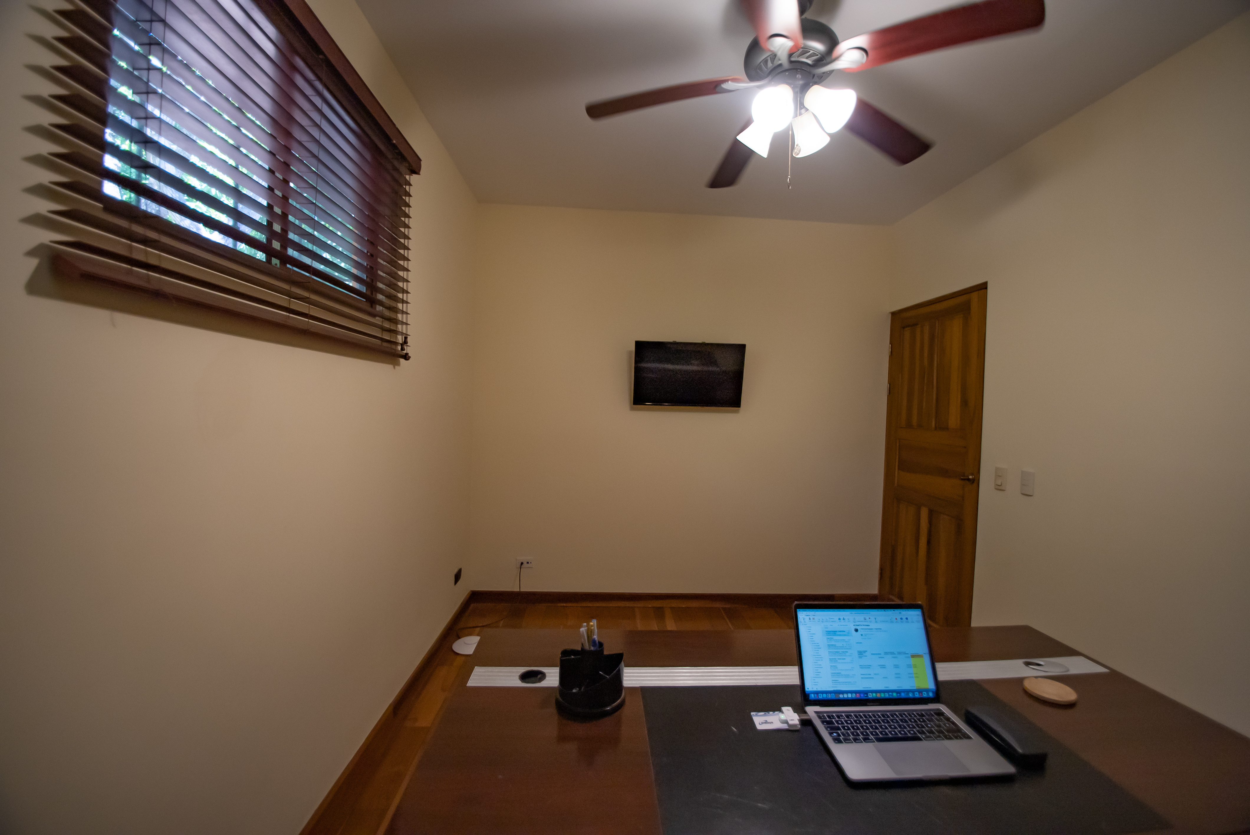 COUNTRY SIDE HOME FOR SALE - GUADALUPE | LIBERIA