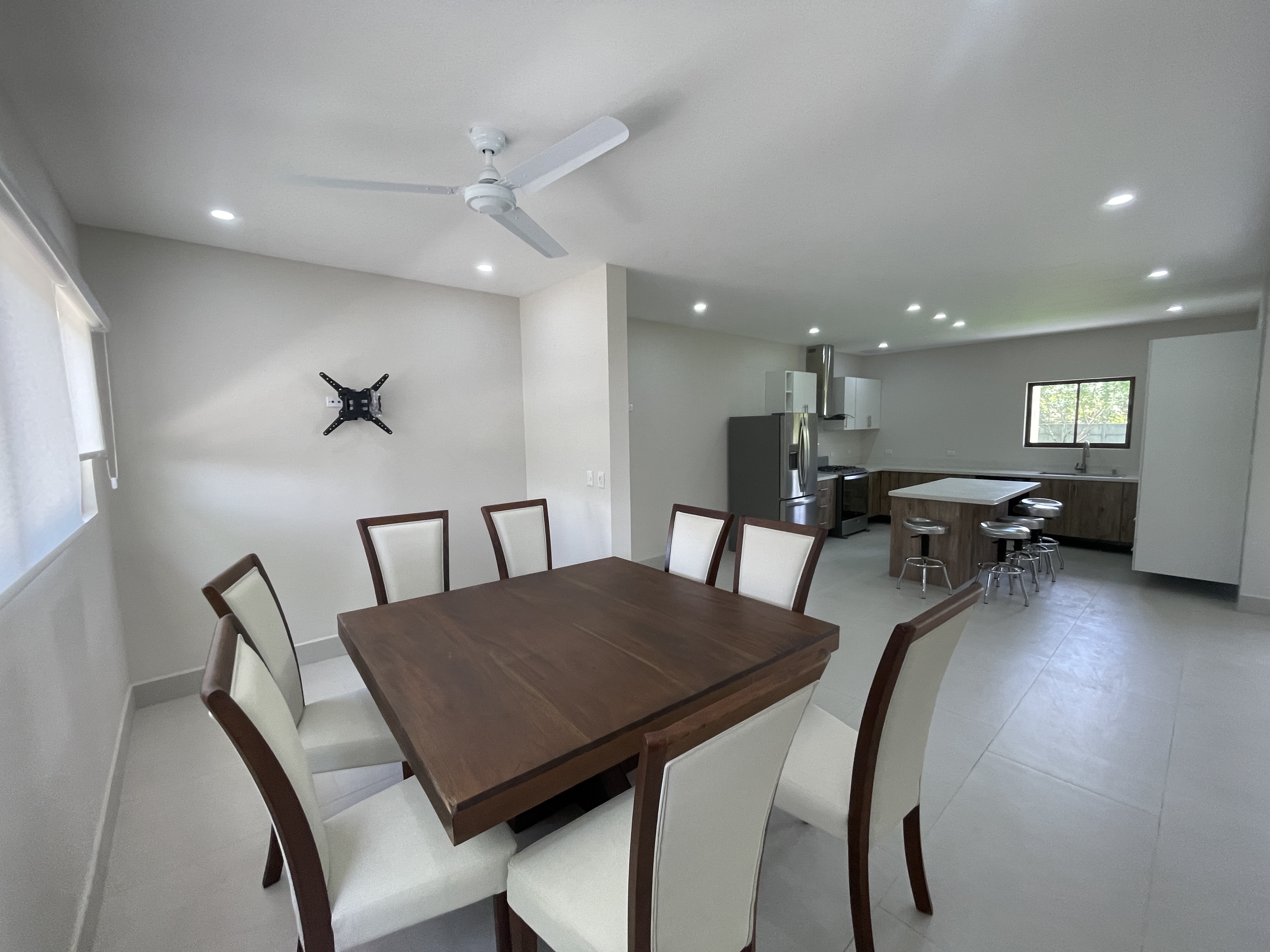 HOUSE FOR RENT IN CONDOMINIUM - TAYACAN | LIBERIA