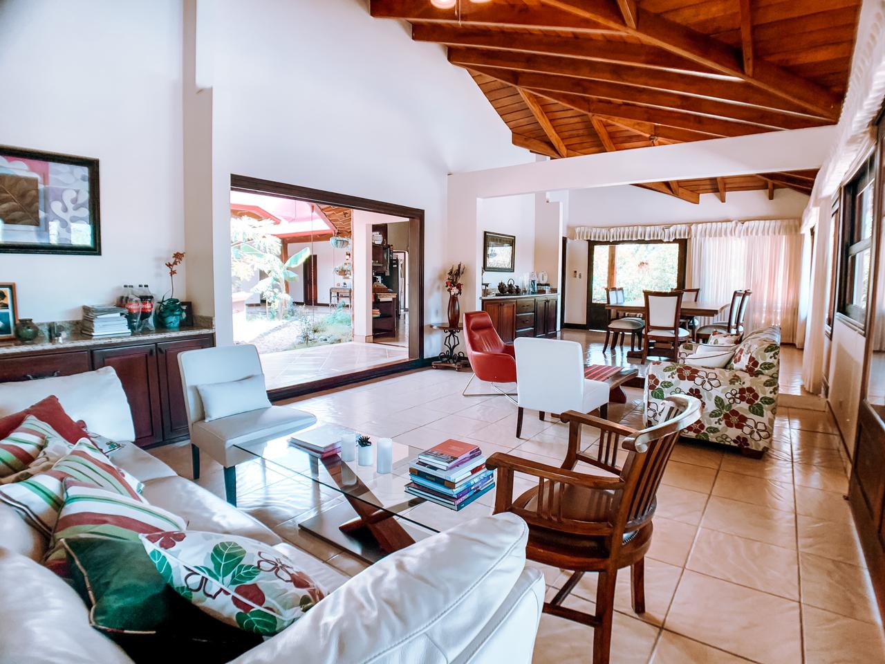 CASA EN ALQUILER - CAÑON DE LA VIEJA  CURUBANDE | LIBERIA