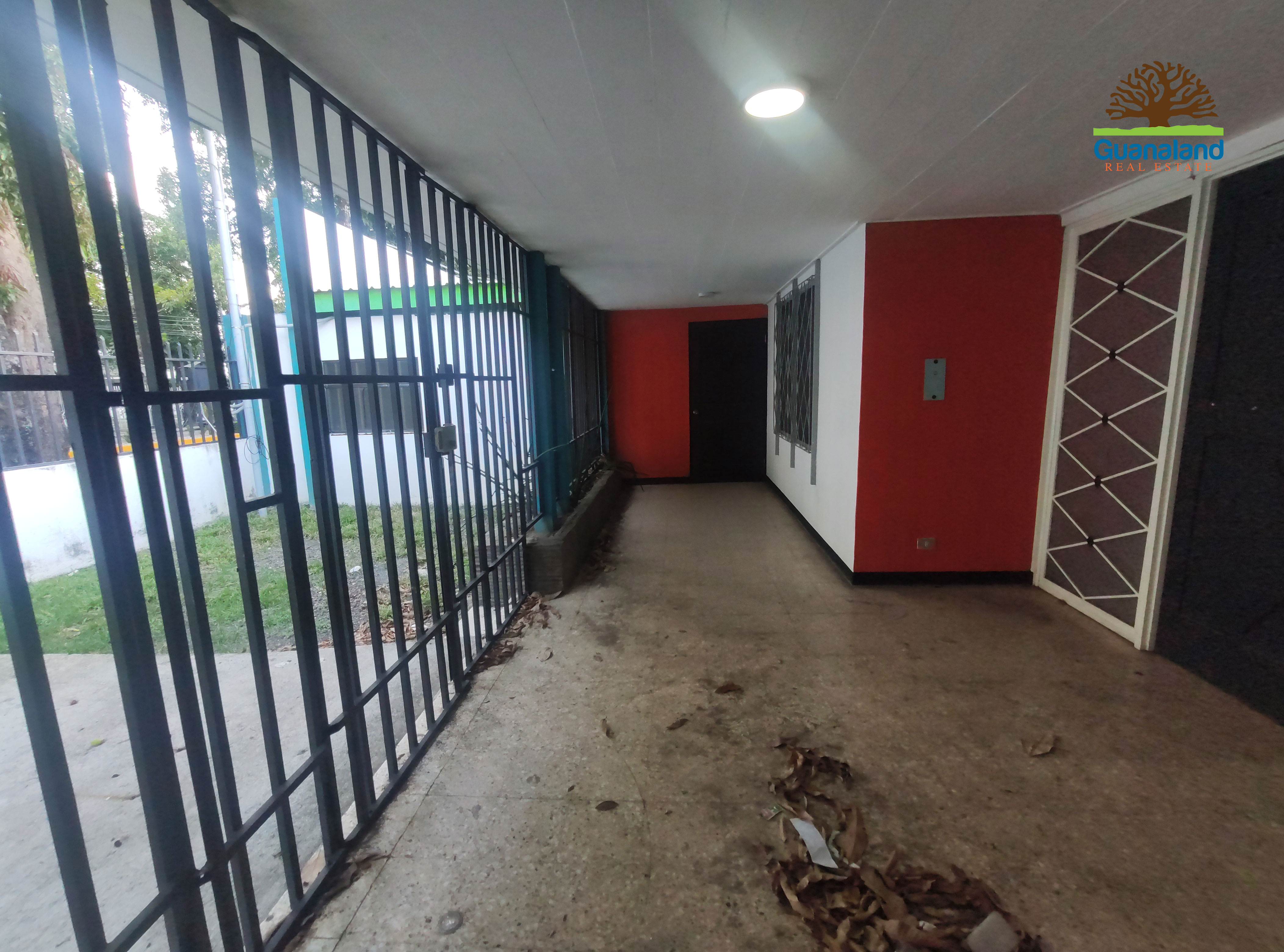 ALQUILER LOCAL COMERCIAL - AVE. 25 JULIO | LIBERIA