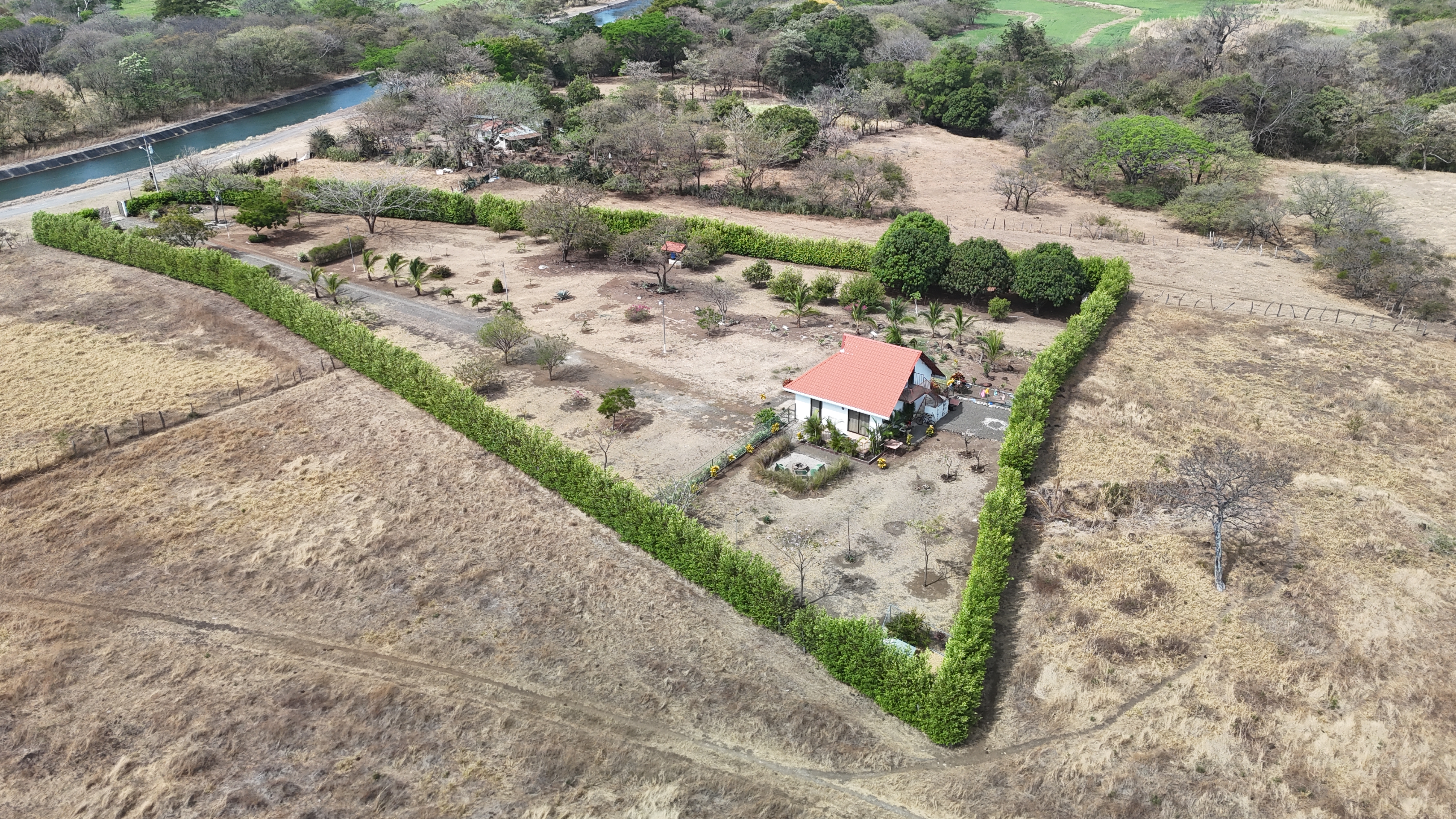 VENDO QUINTA - EL CANAL | BAGACES