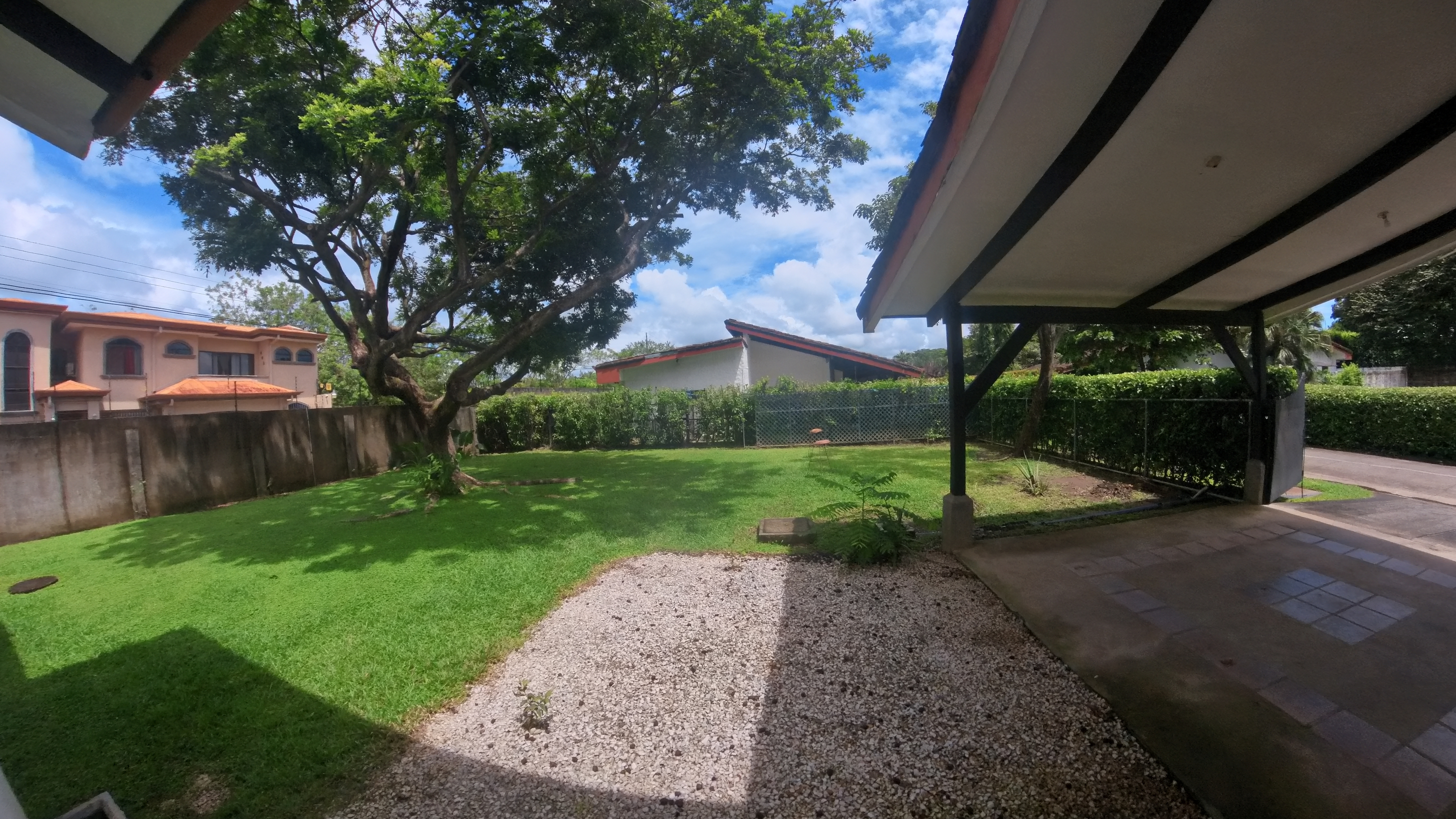 CASA EN VENTA RESIDENCIAL EL REAL - LIBERIA