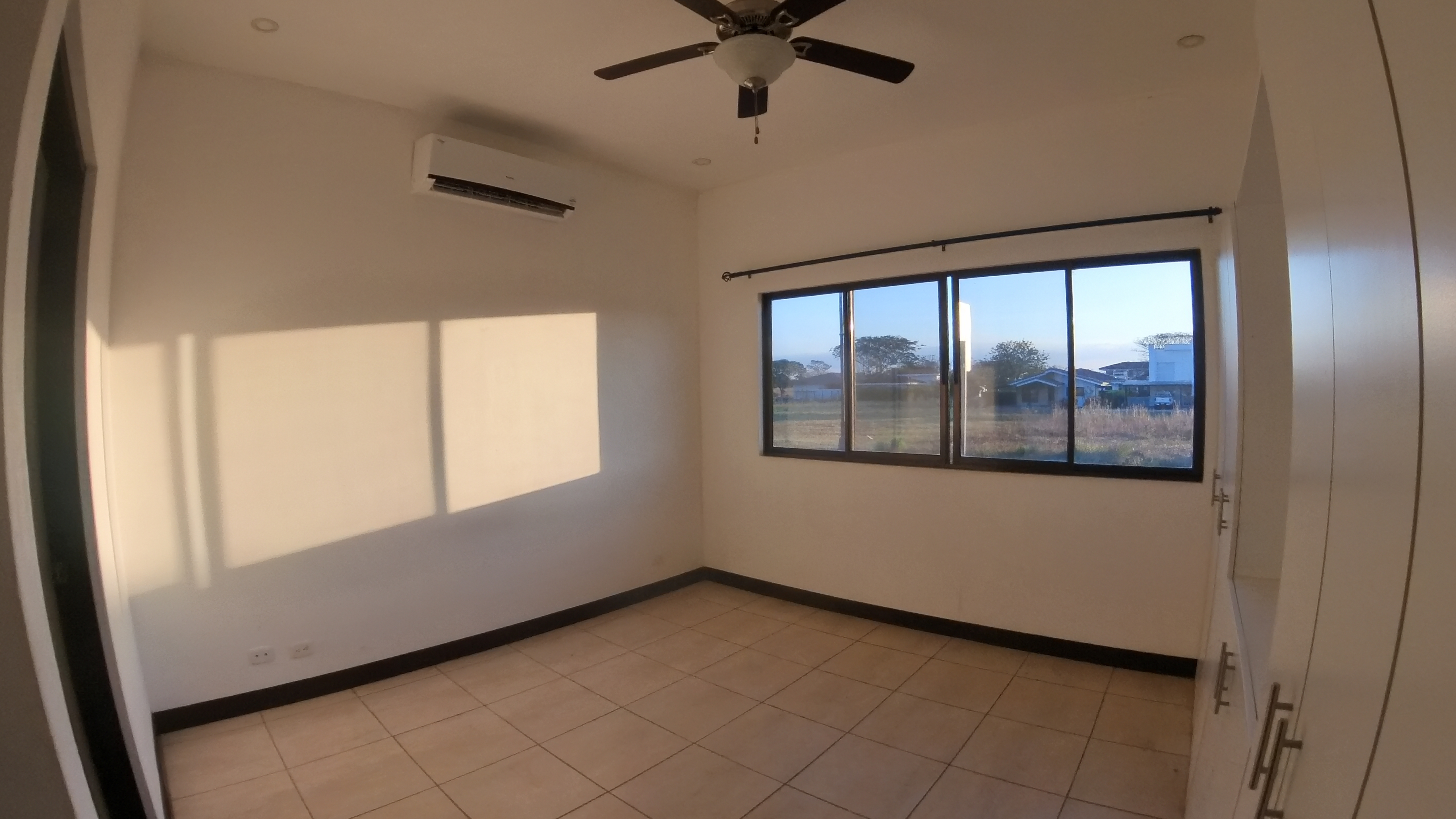 CONDOMINIO  EN ALQUILER - PARQUE DEL ENCINO AR| LIBERIA