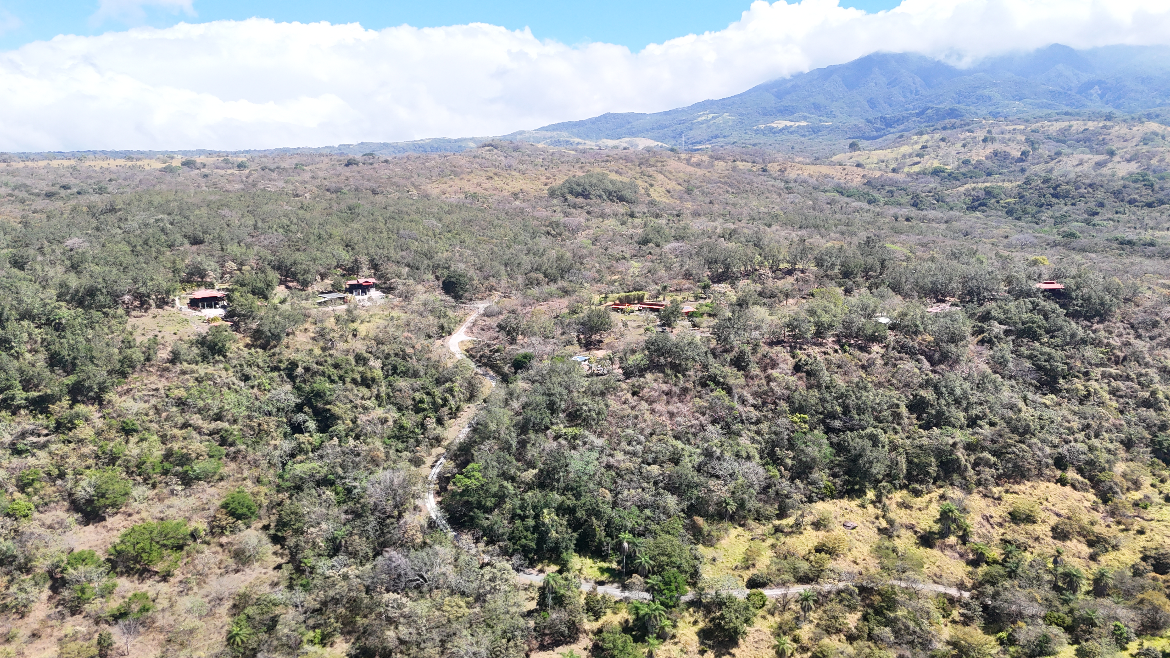 LAND FOR SALE RANCHO SAN ROQUE, RINCON DE LA VIEJA FOOTHILLS - LIBERIA