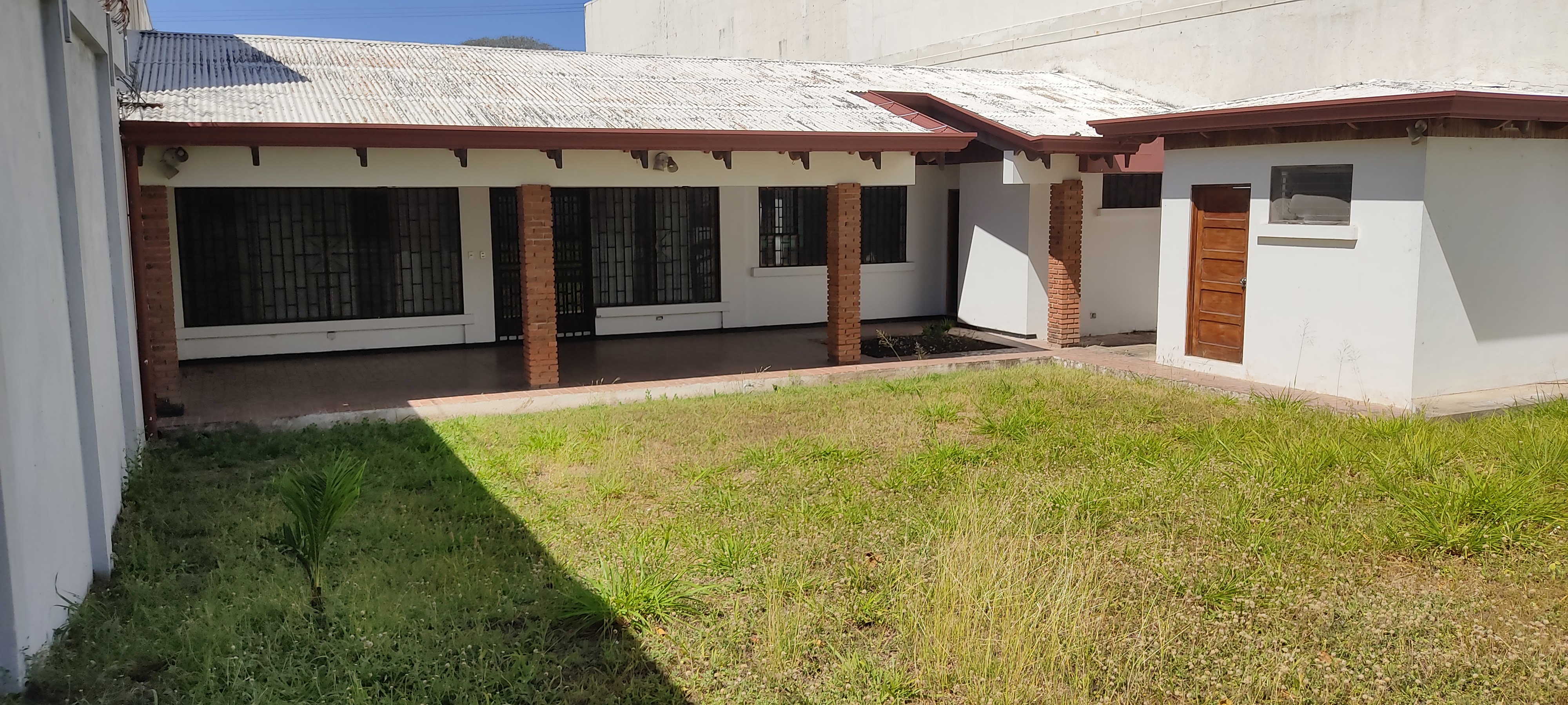 ALQUILER LOCAL COMERCIAL - LIBERIA CENTRO | LIBERIA