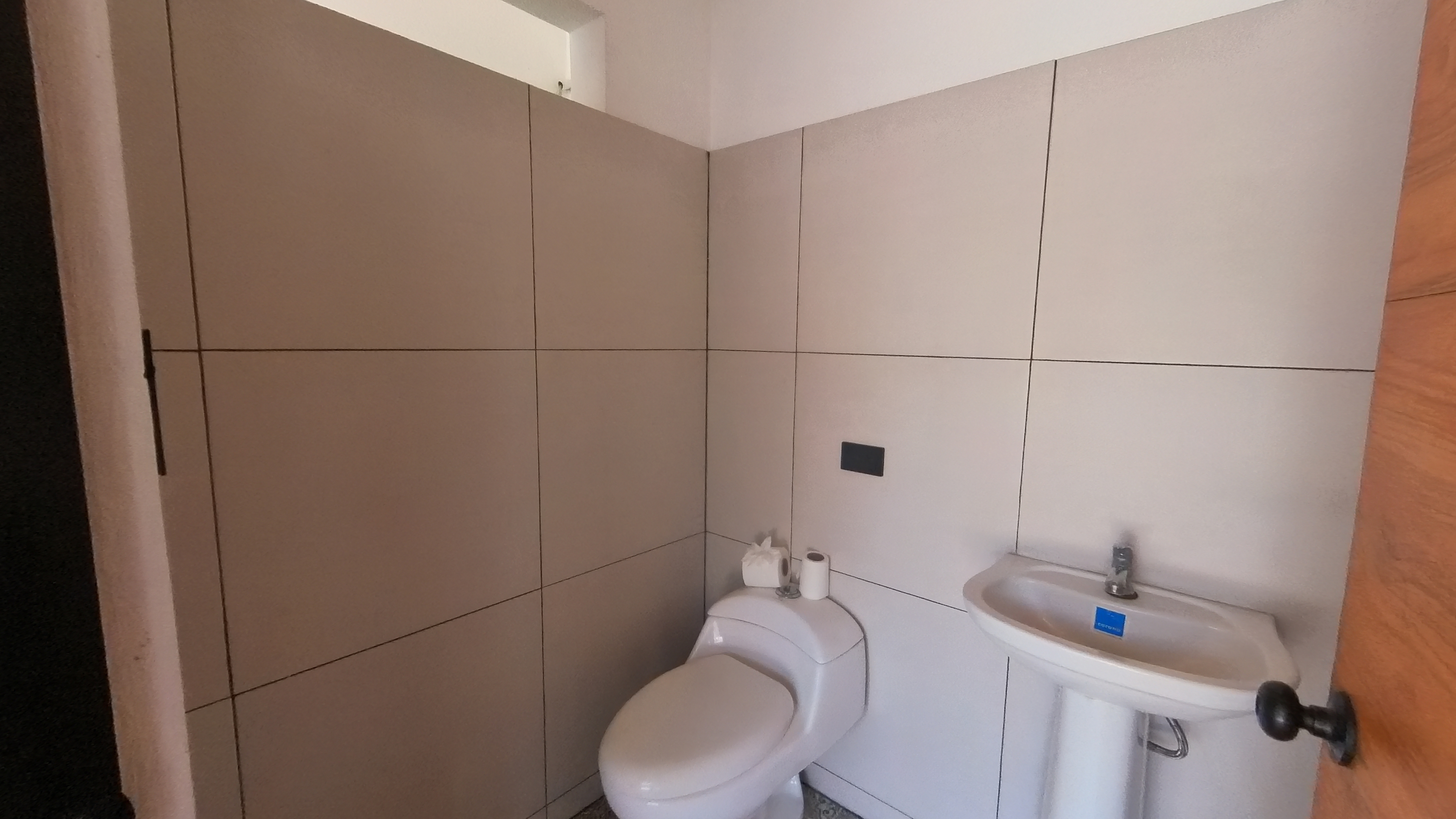 CASA EN VENTA - LIBERIA