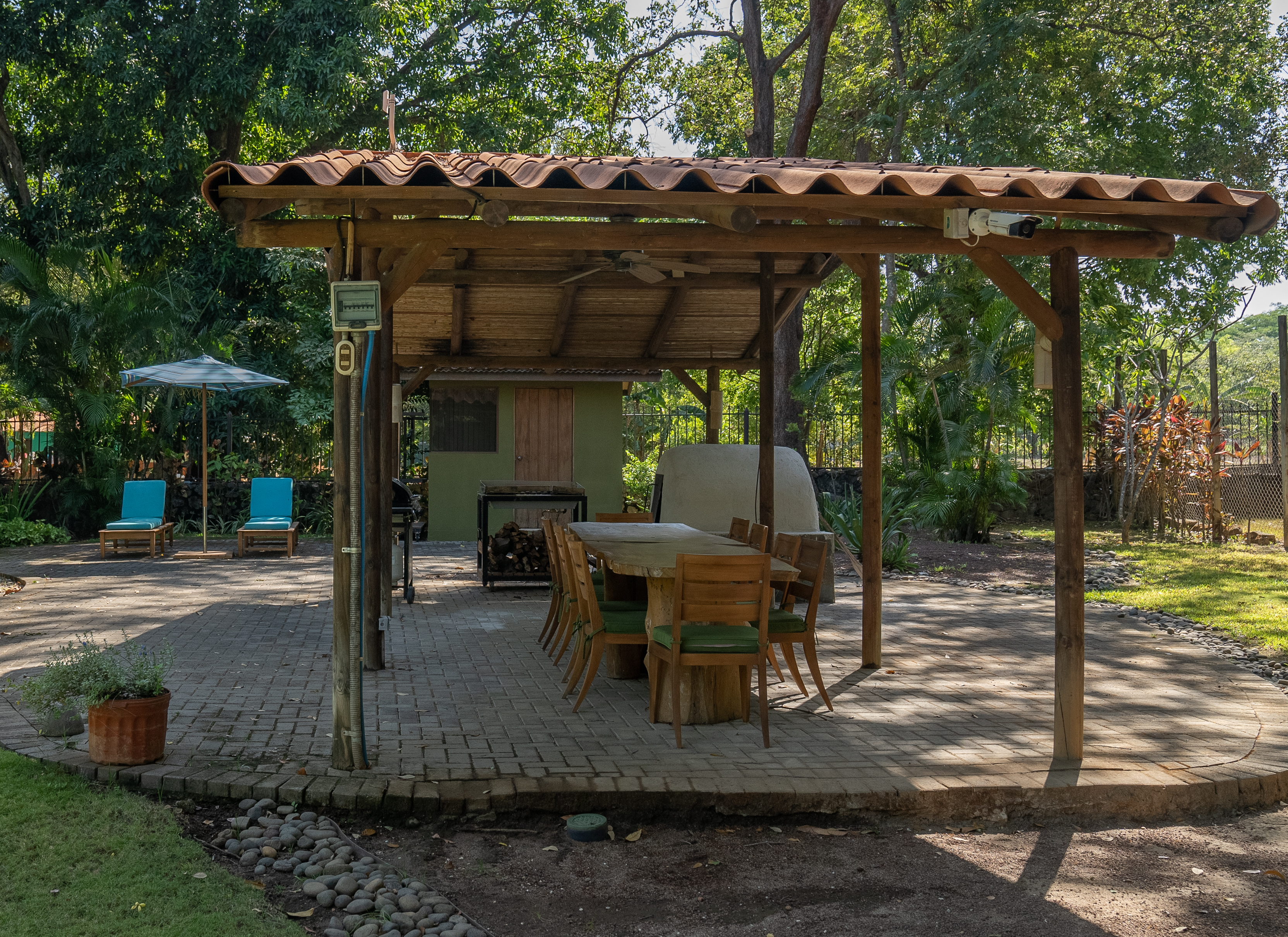 COUNTRY SIDE HOME FOR SALE - GUADALUPE | LIBERIA