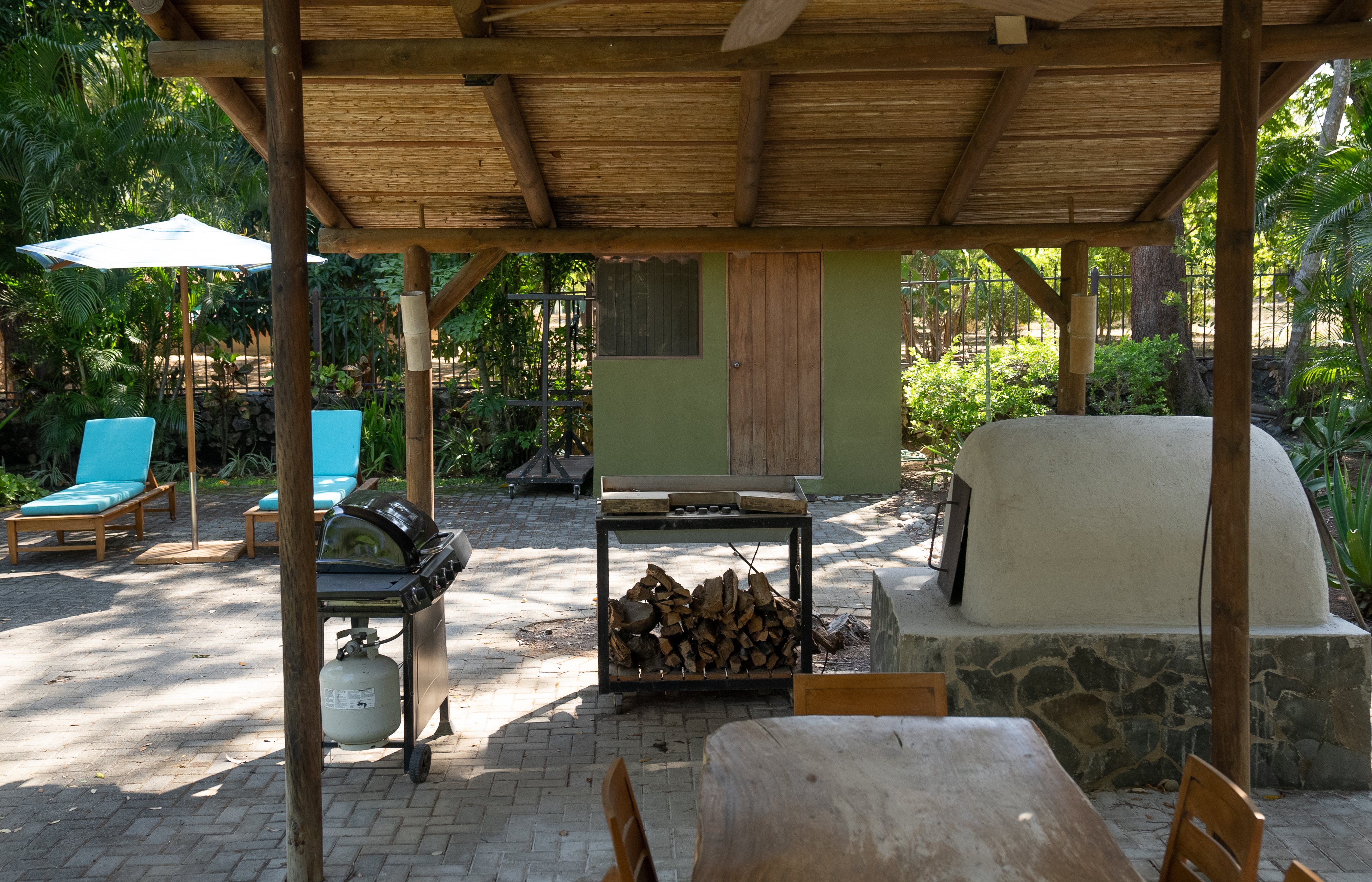 COUNTRY SIDE HOME FOR SALE - GUADALUPE | LIBERIA