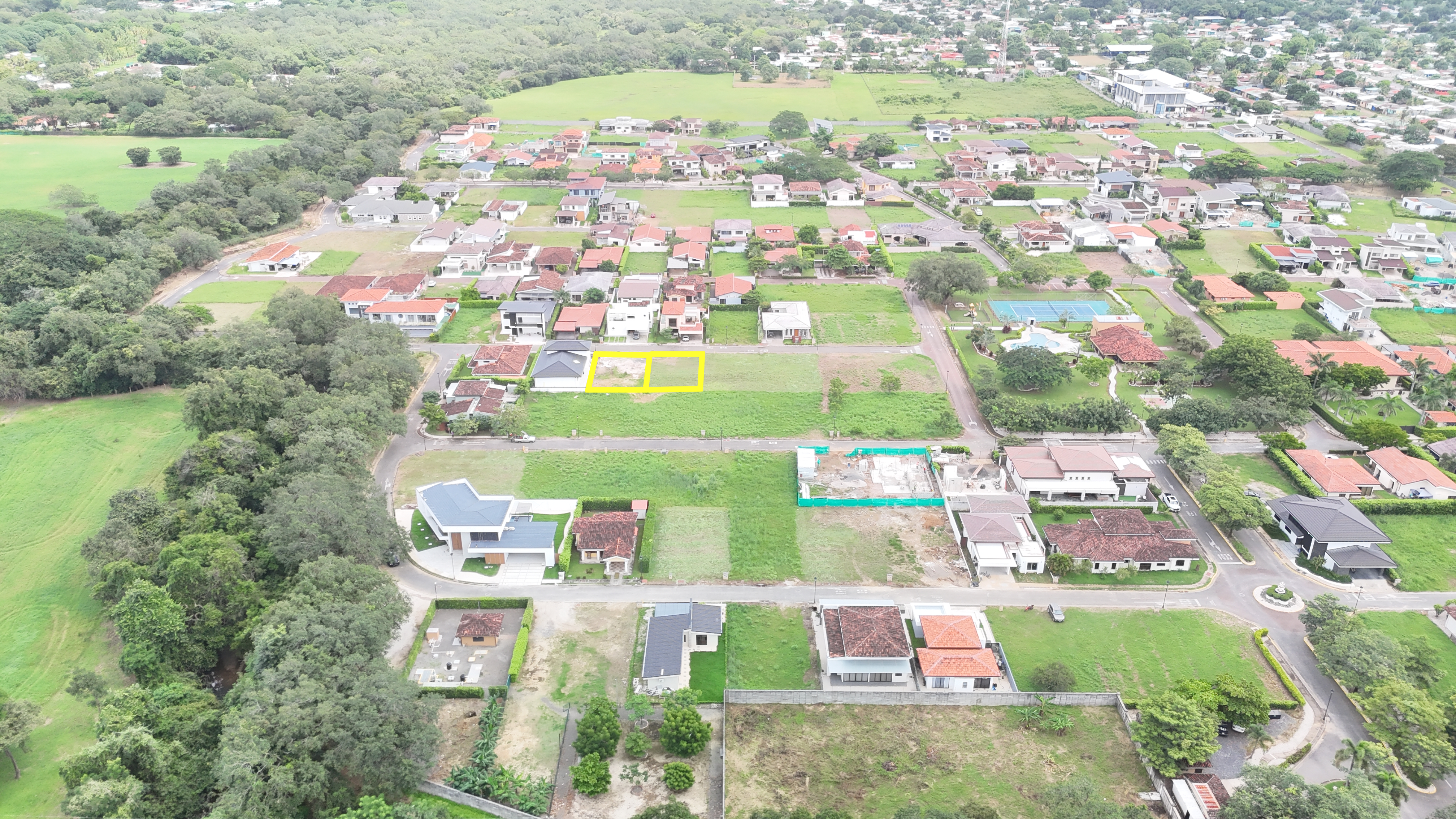 LOTES EN VENTA  CONDOMINIO PARQUE DEL ENCINO - LIBERIA