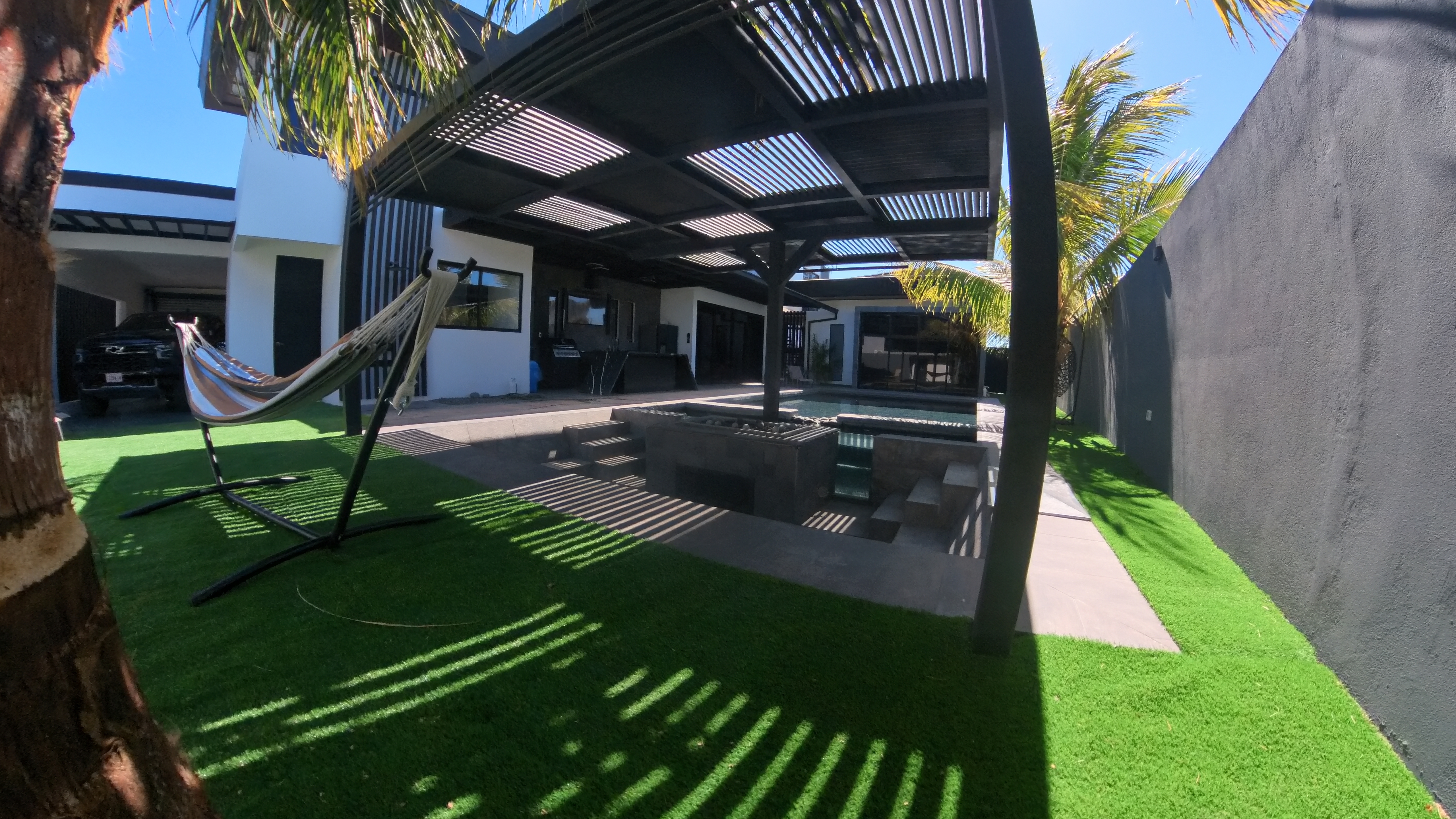 Espectacular casa en venta Condominio Parque Del Encino - Liberia