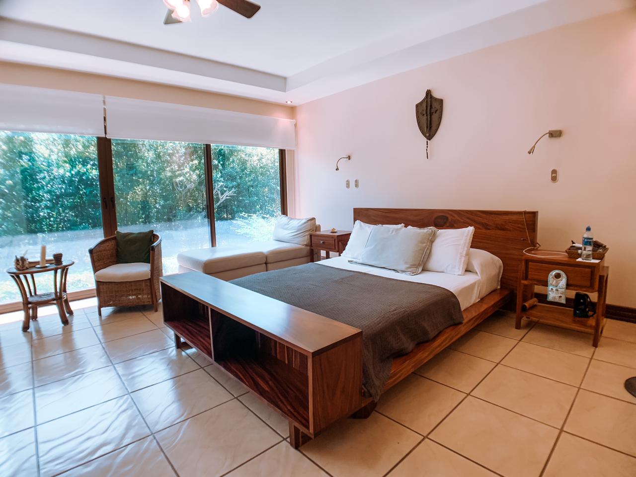 CASA EN ALQUILER - CAÑON DE LA VIEJA  CURUBANDE | LIBERIA