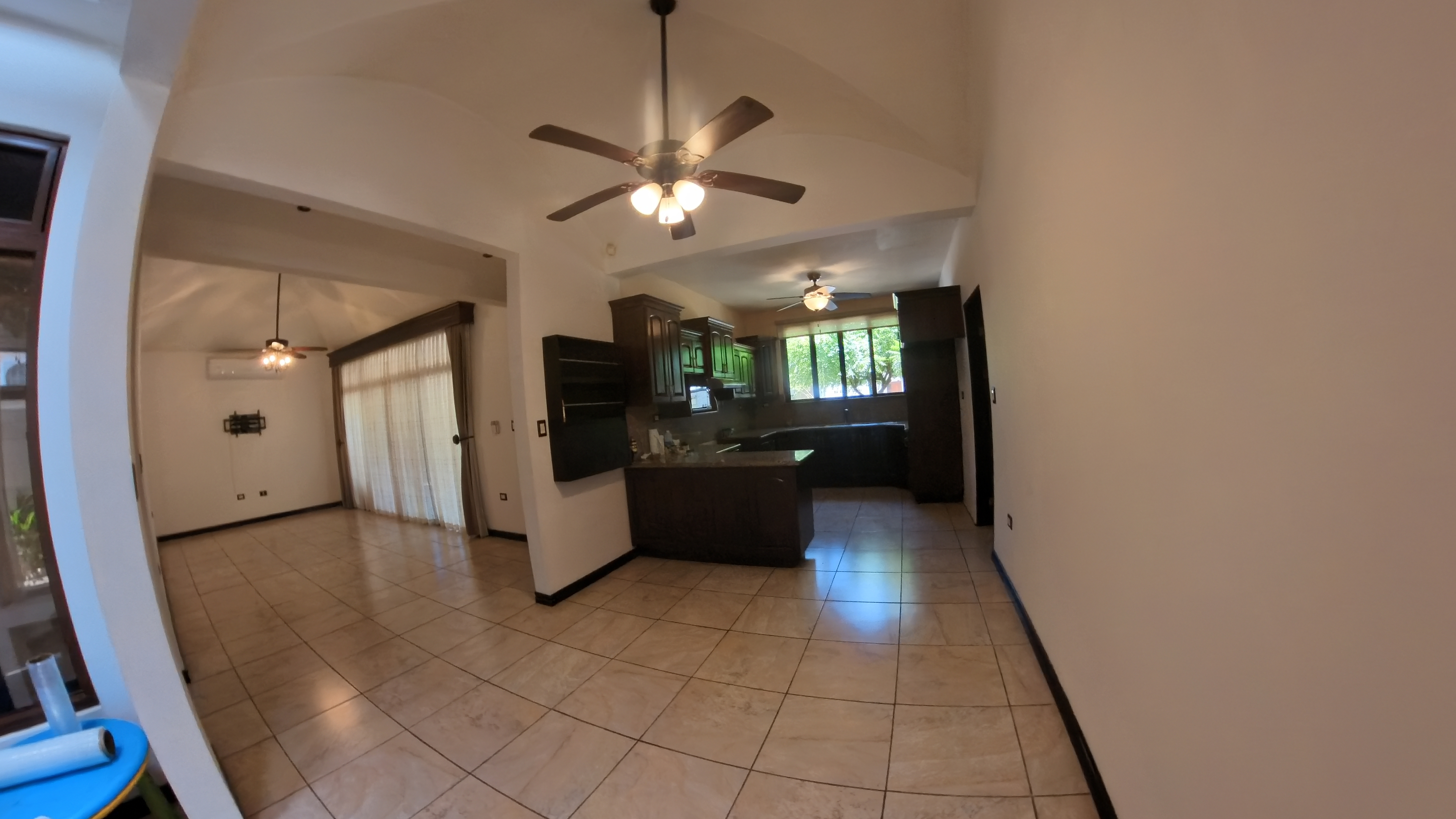 ALQUILO CASA -  CONDOMINIO PARQUE DEL ENCINO | LIBERIA