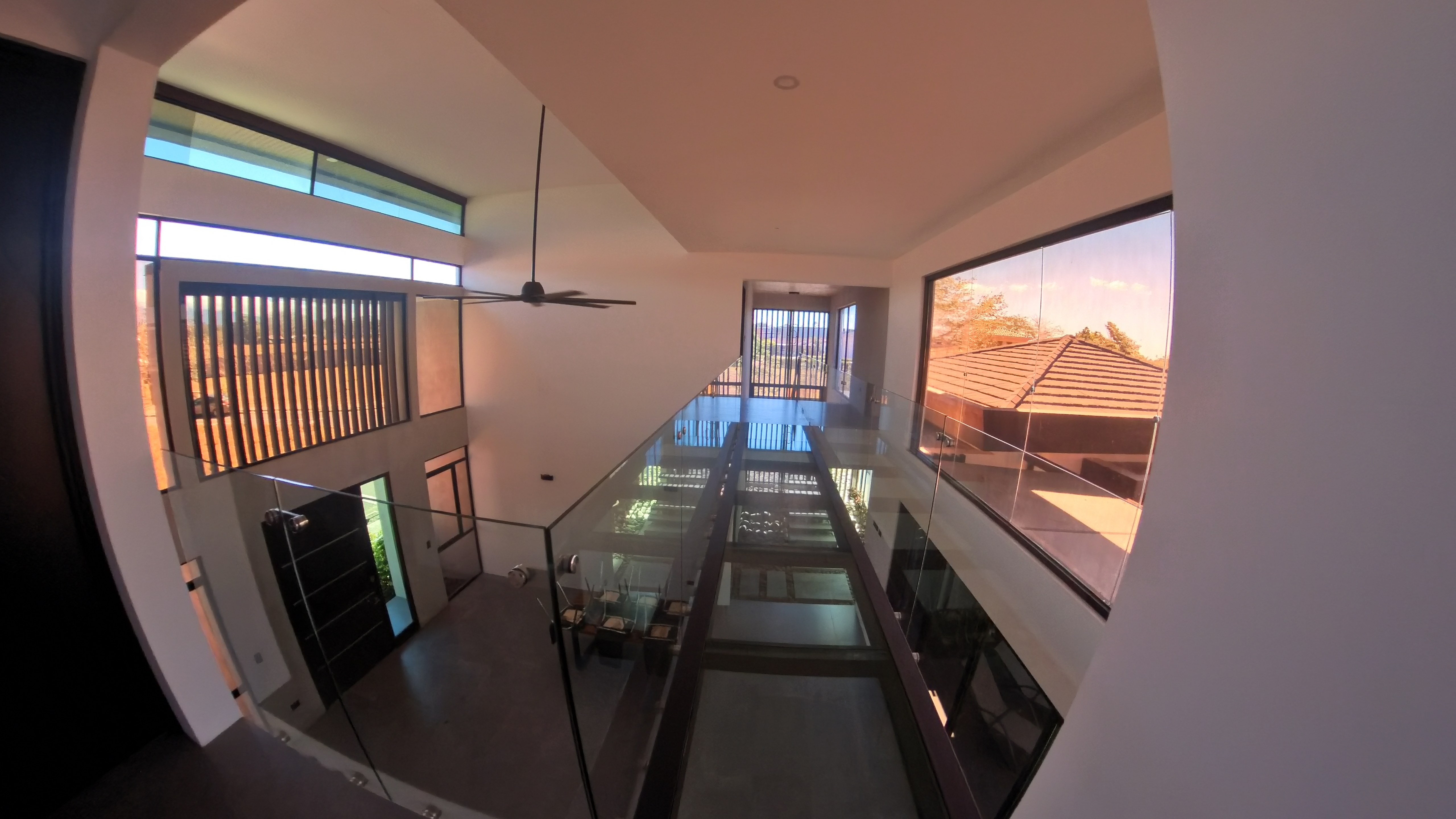 Espectacular casa en venta Condominio Parque Del Encino - Liberia