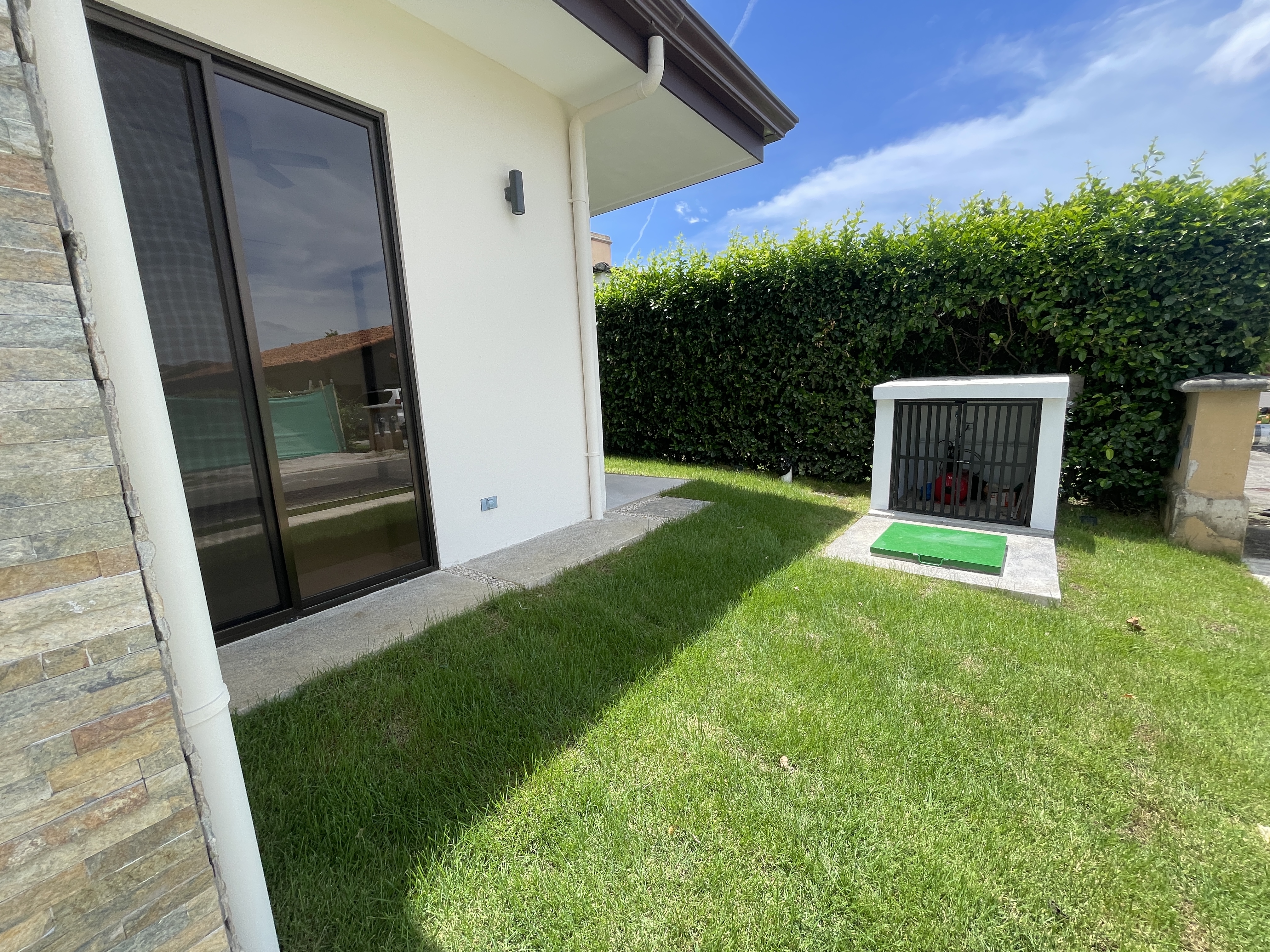 CONDOMINIO EN VENTA - PARQUE DEL ENCINO | LIBERIA