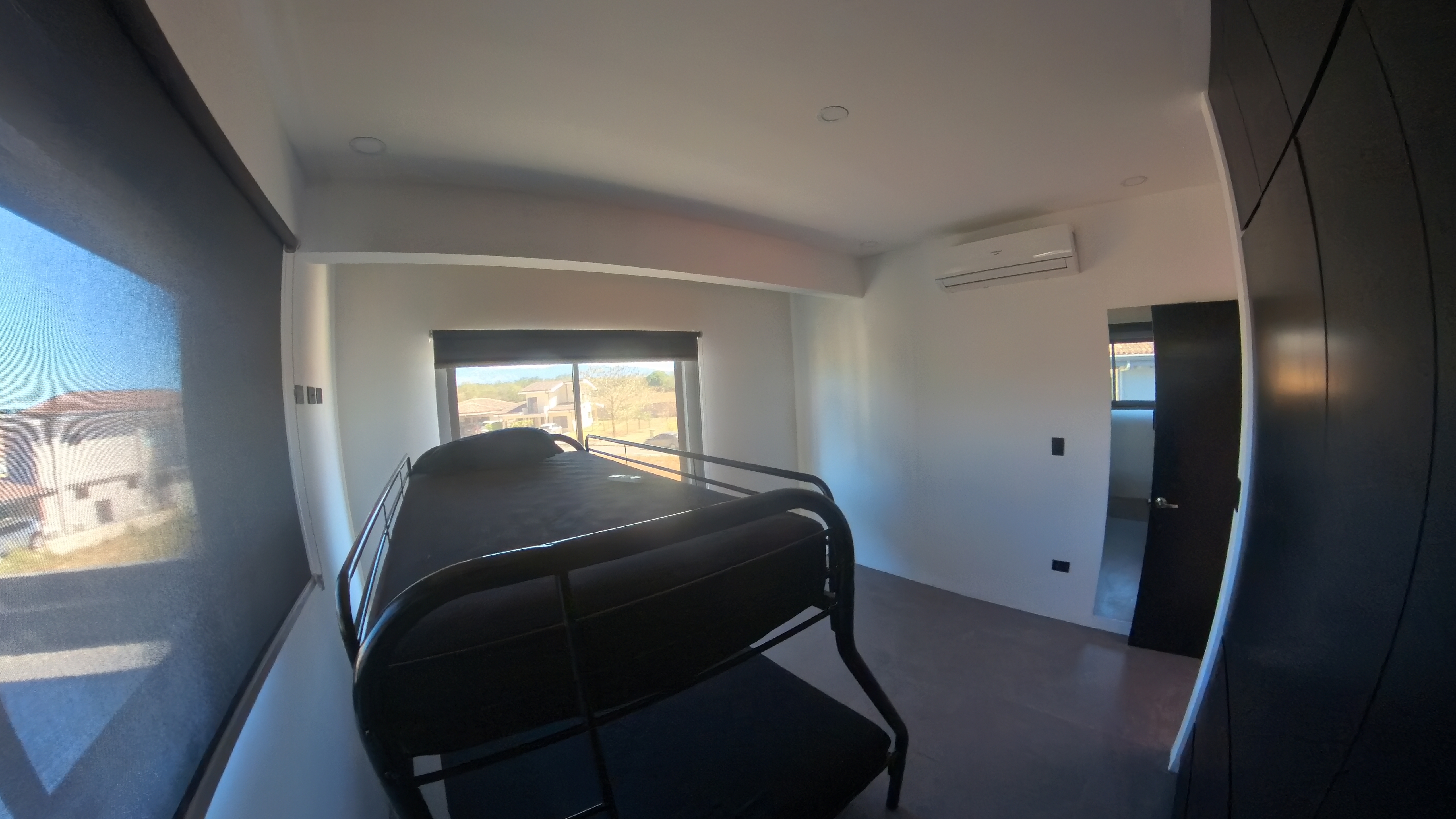 Espectacular casa en venta Condominio Parque Del Encino - Liberia