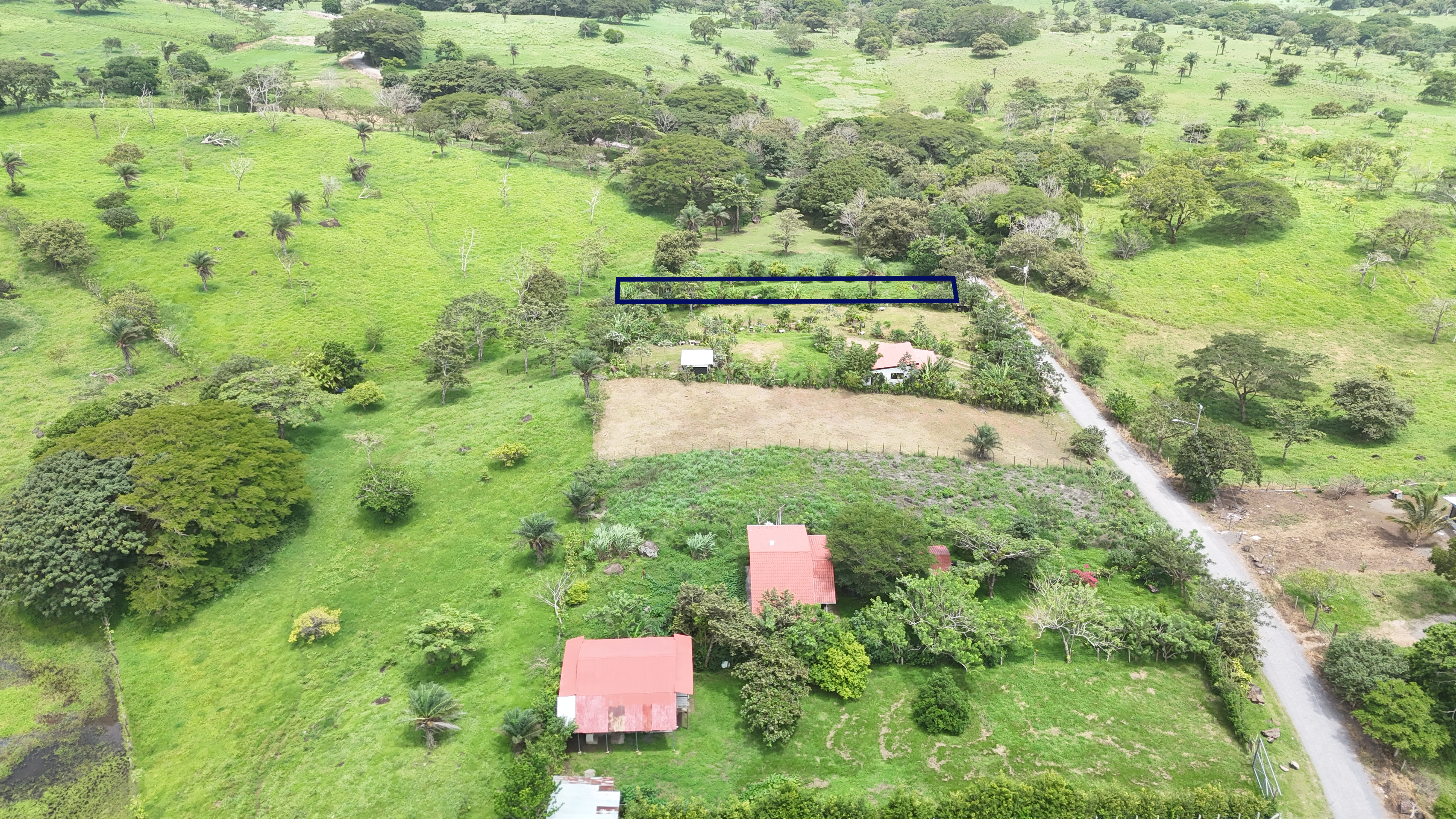 LOTE EN VENTA - FORTUNA | BAGACES