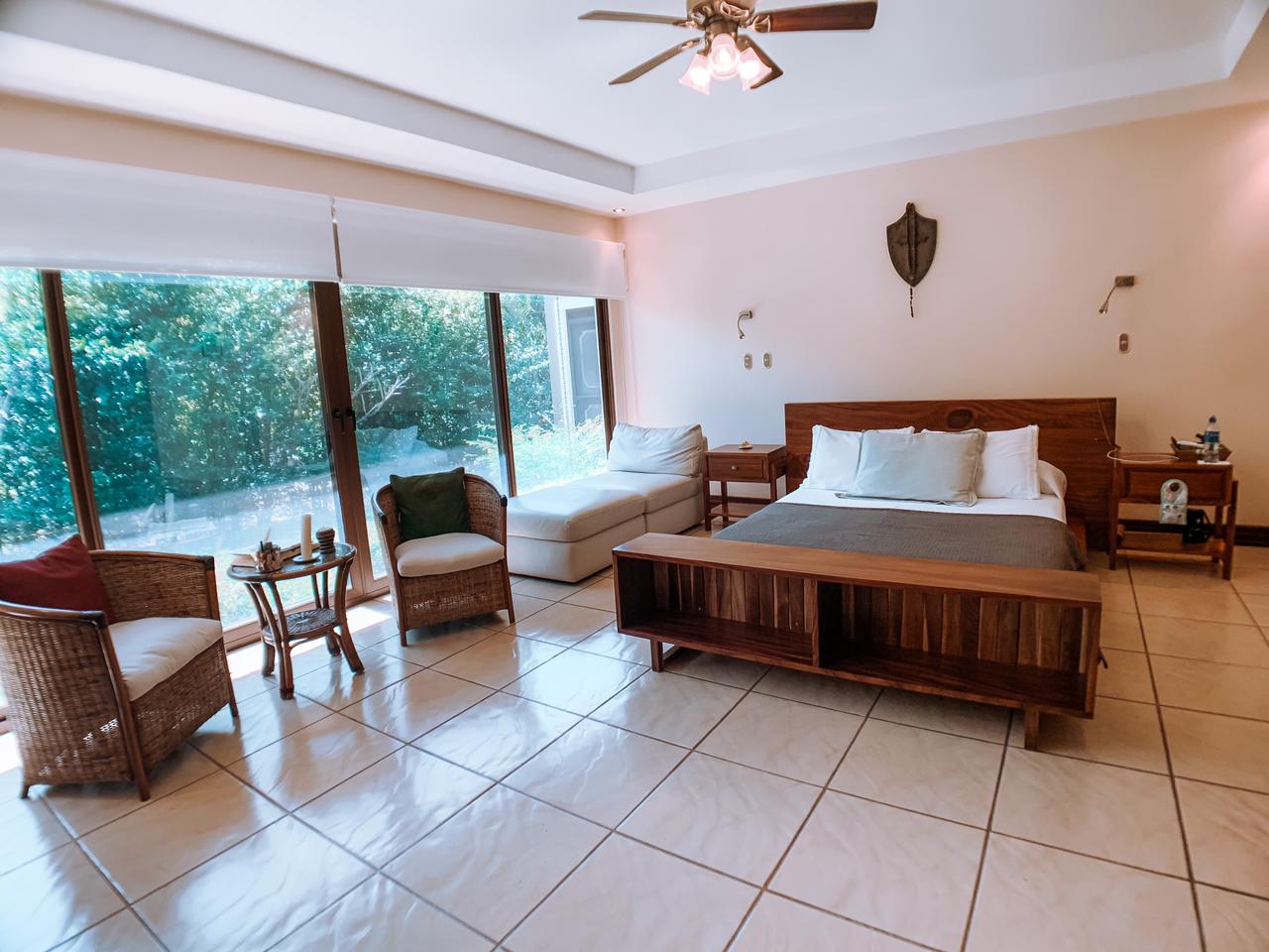 CASA EN ALQUILER - CAÑON DE LA VIEJA  CURUBANDE | LIBERIA