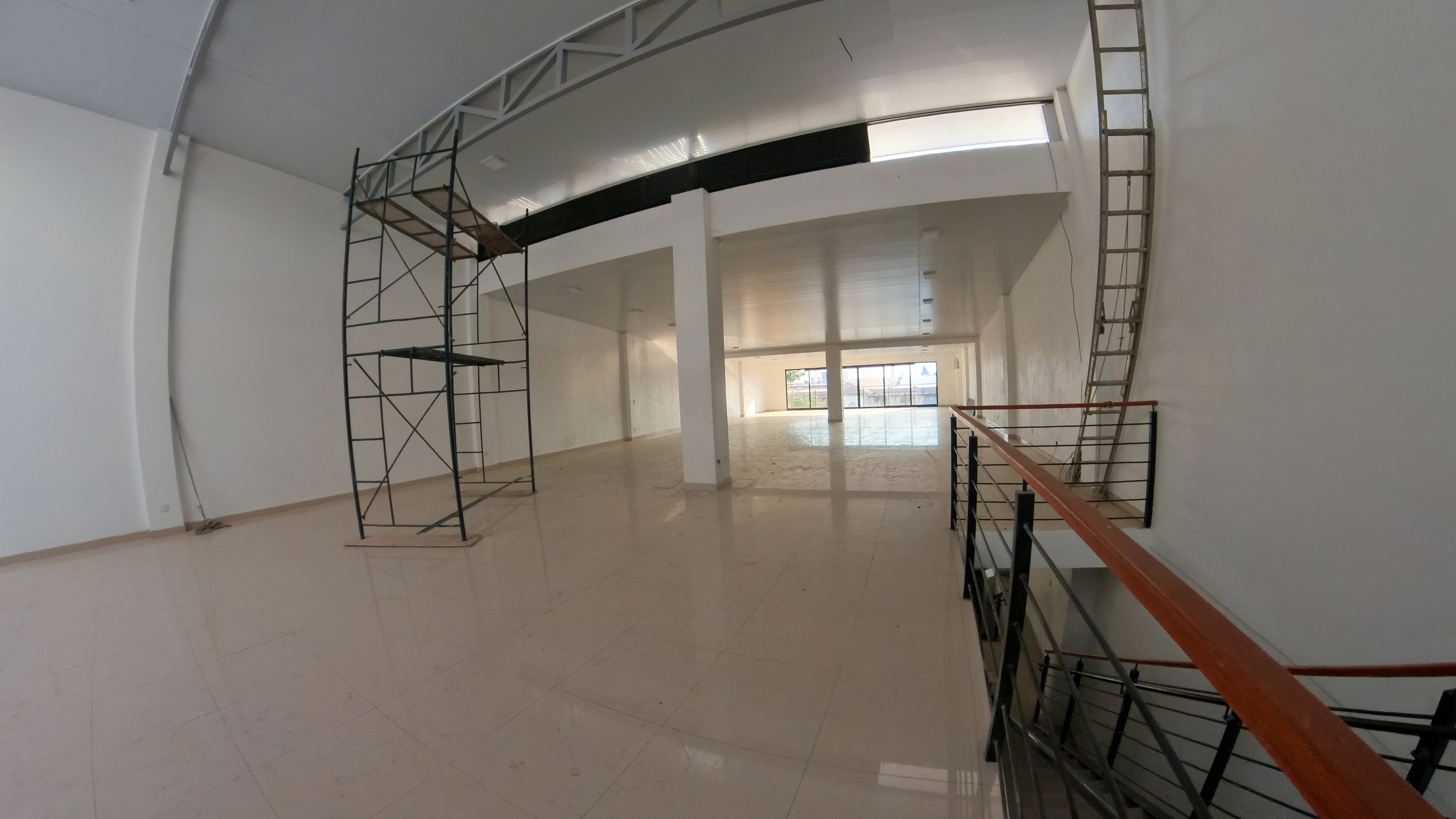 Commercial Rental Opportunity in Liberia – Ideal for Offices or Retail