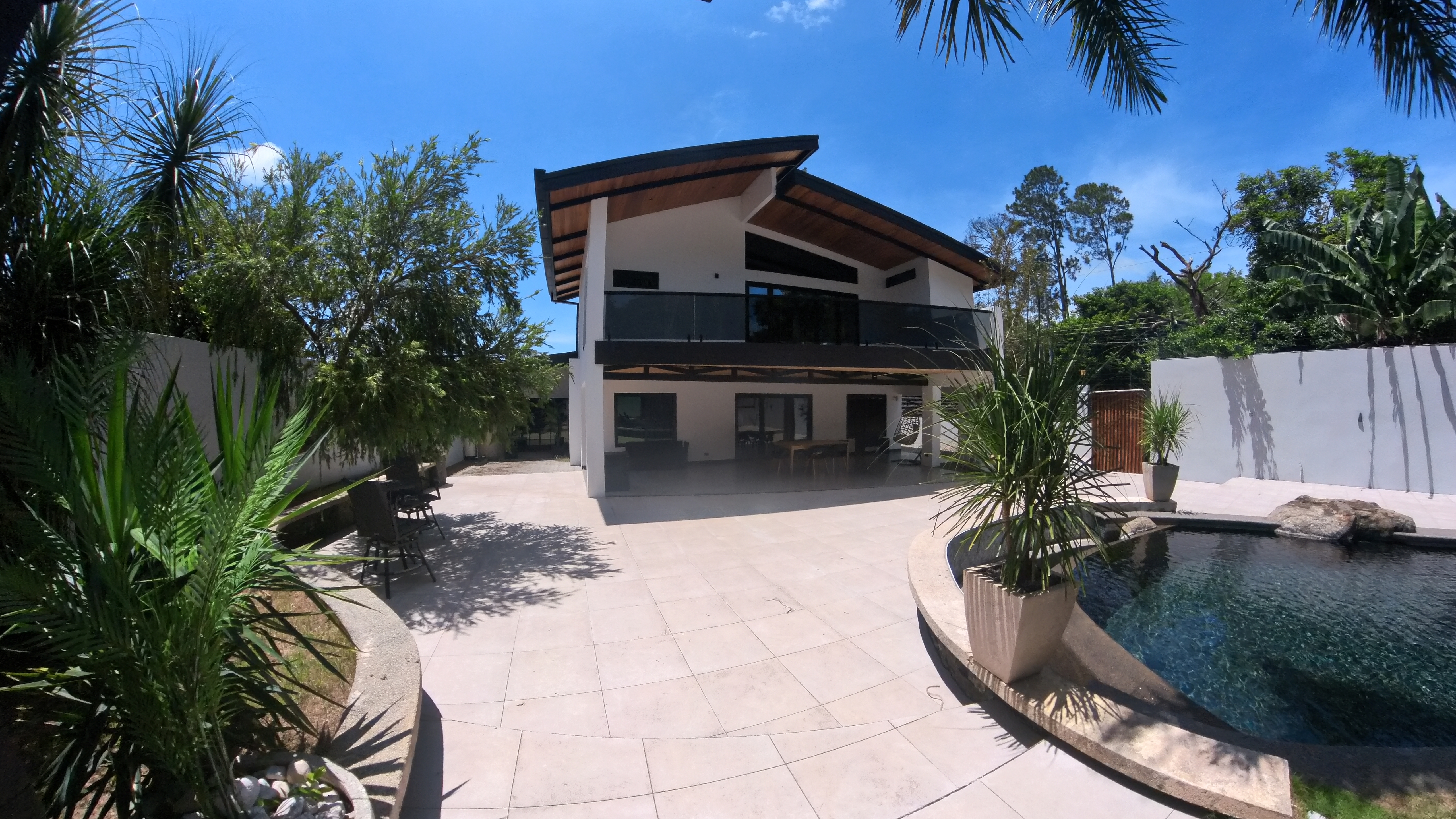 CASA EN VENTA - LIBERIA