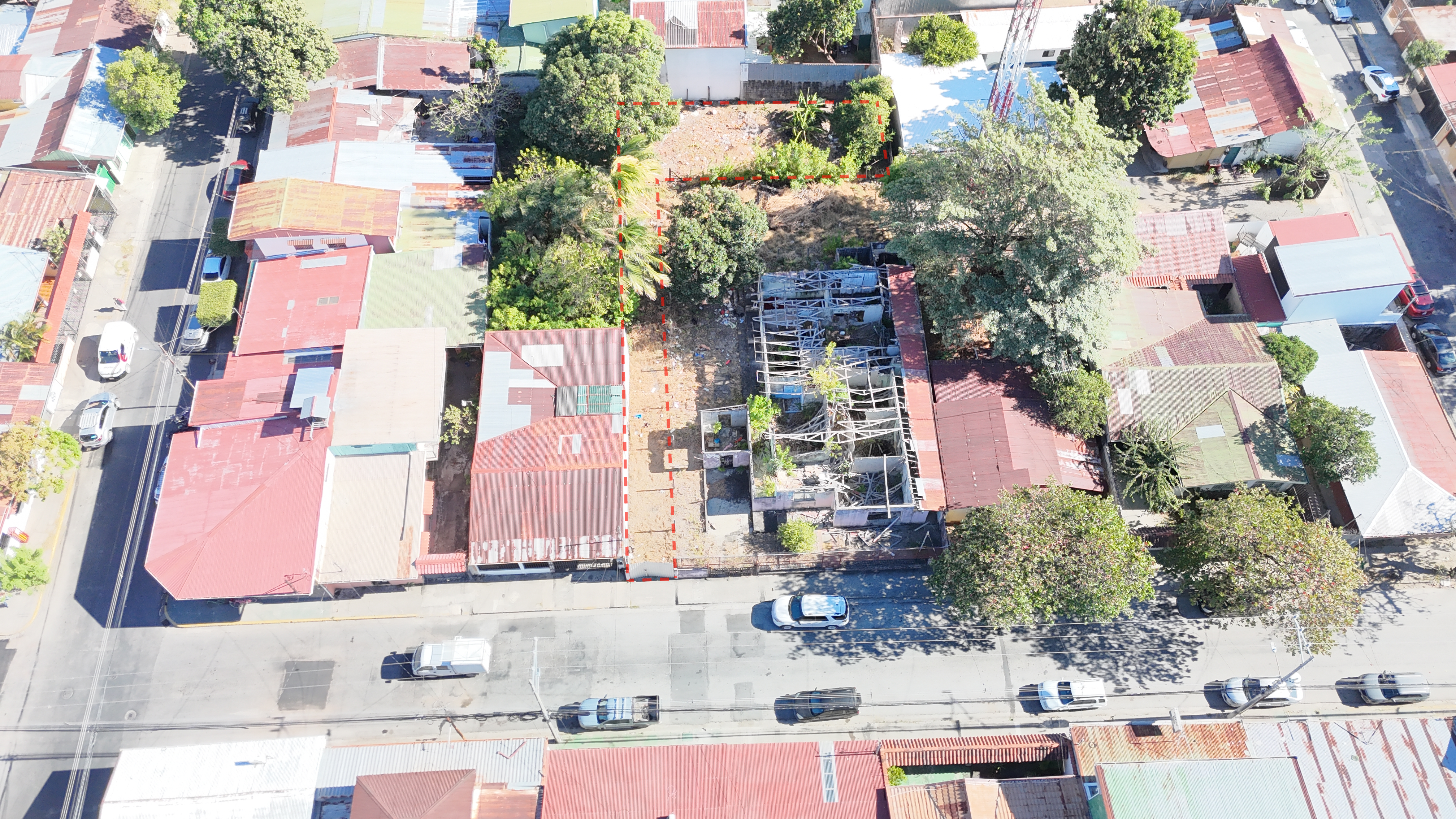 LOTE CENTRICO EN VENTA BARRIO LOS CERROS - LIBERIA