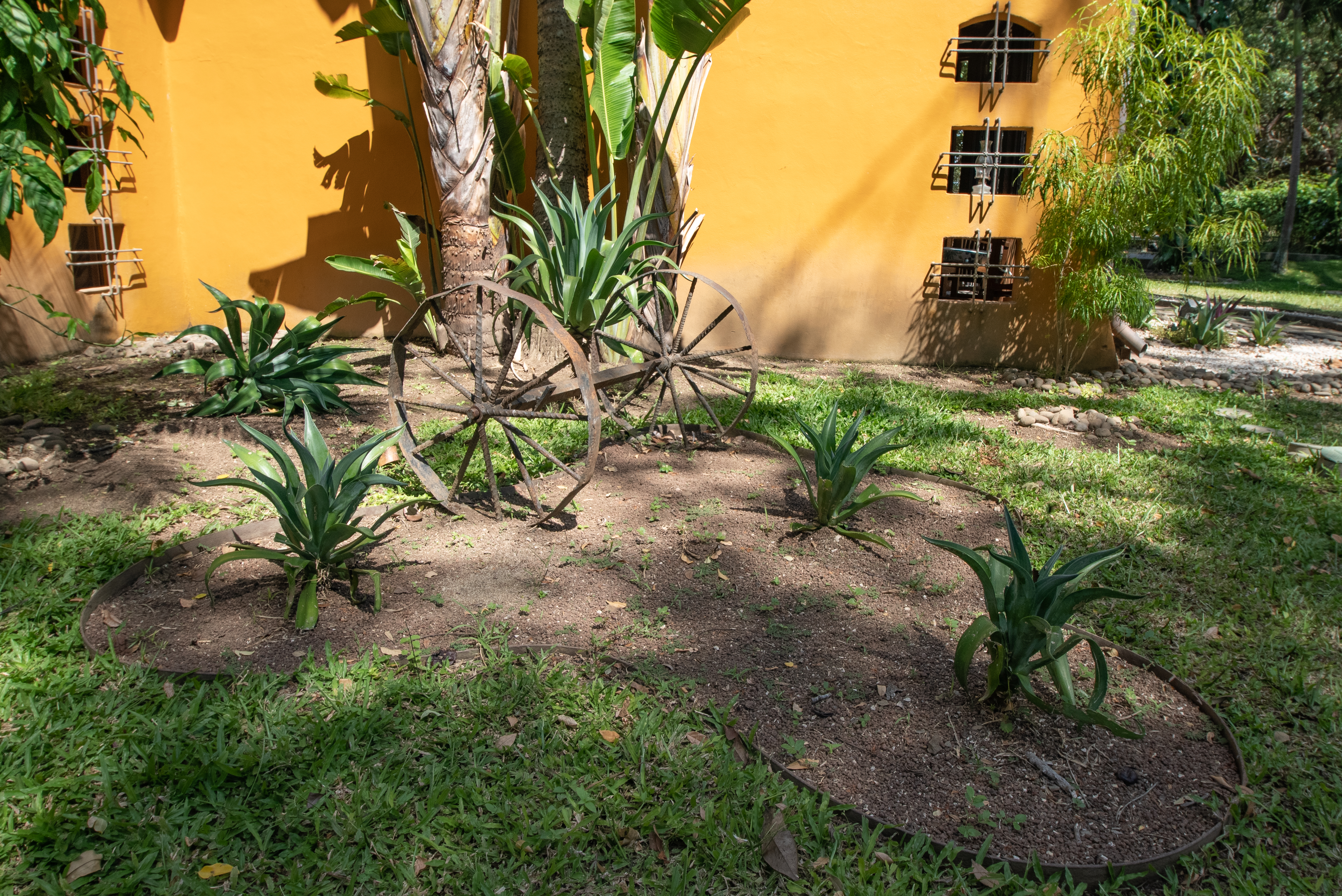 COUNTRY SIDE HOME FOR SALE - GUADALUPE | LIBERIA