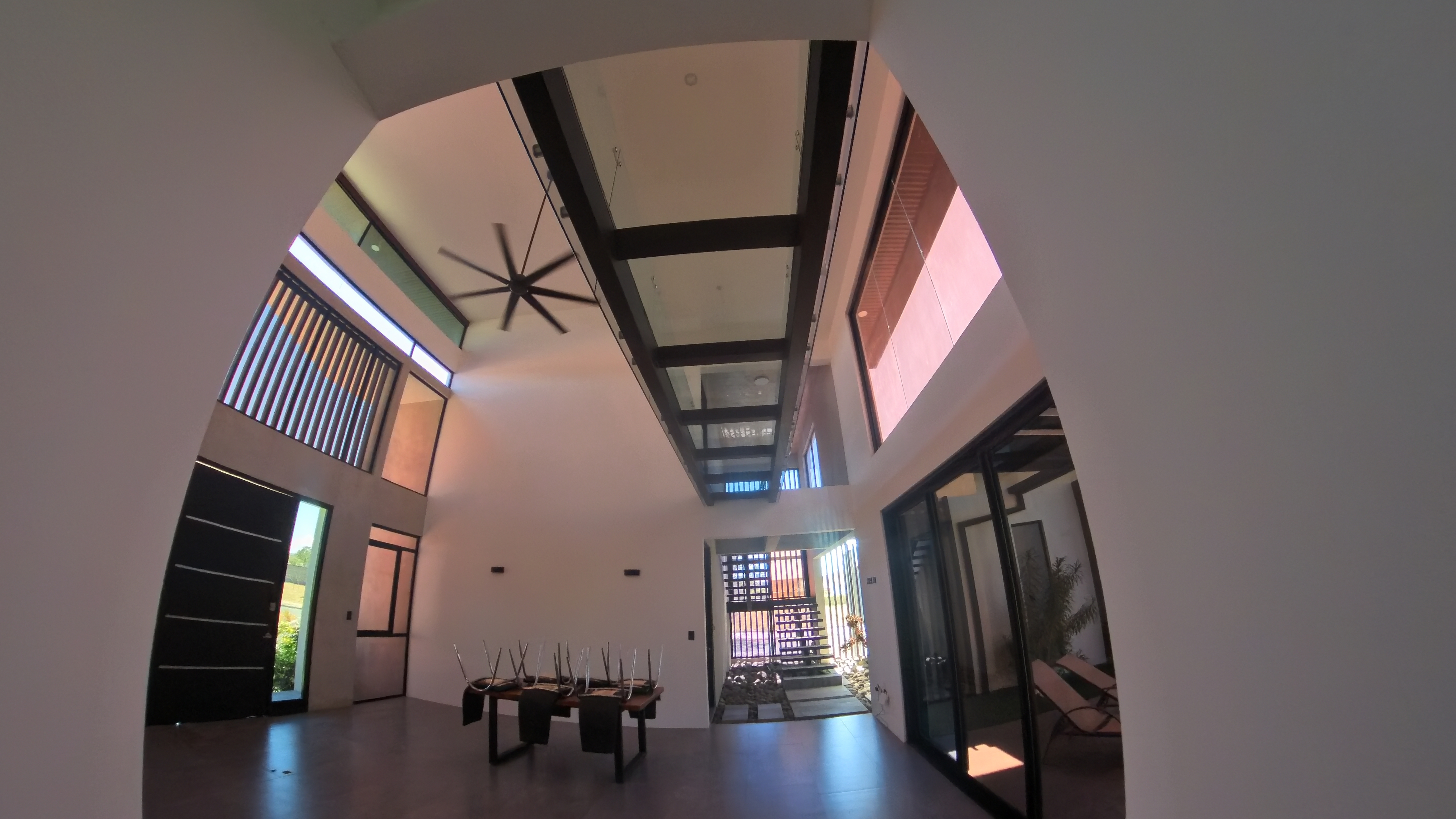 Espectacular casa en venta Condominio Parque Del Encino - Liberia