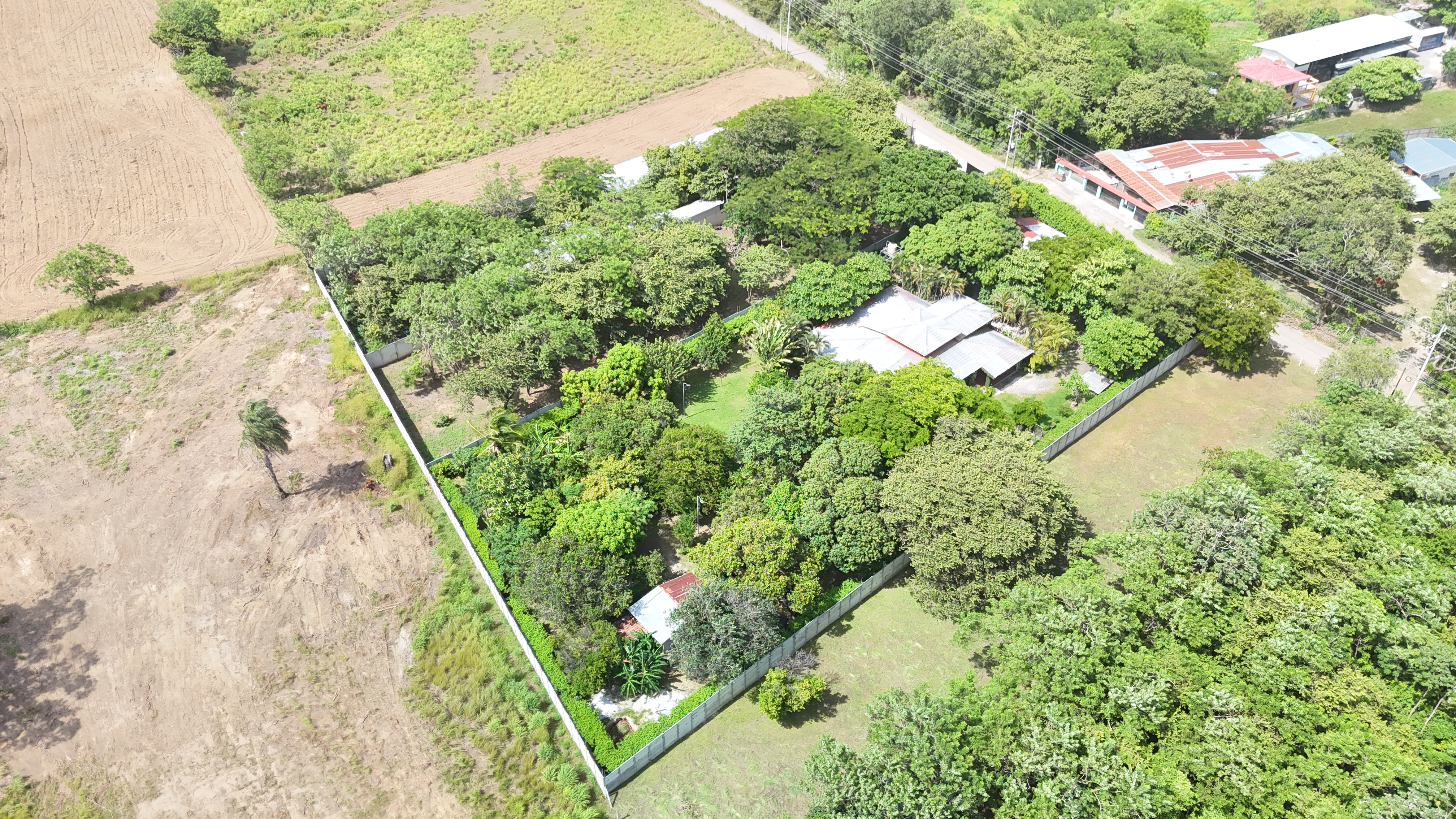 CASA CAMPESTRE EN VENTA - LIBERIA | BARRIO LA CRUZ