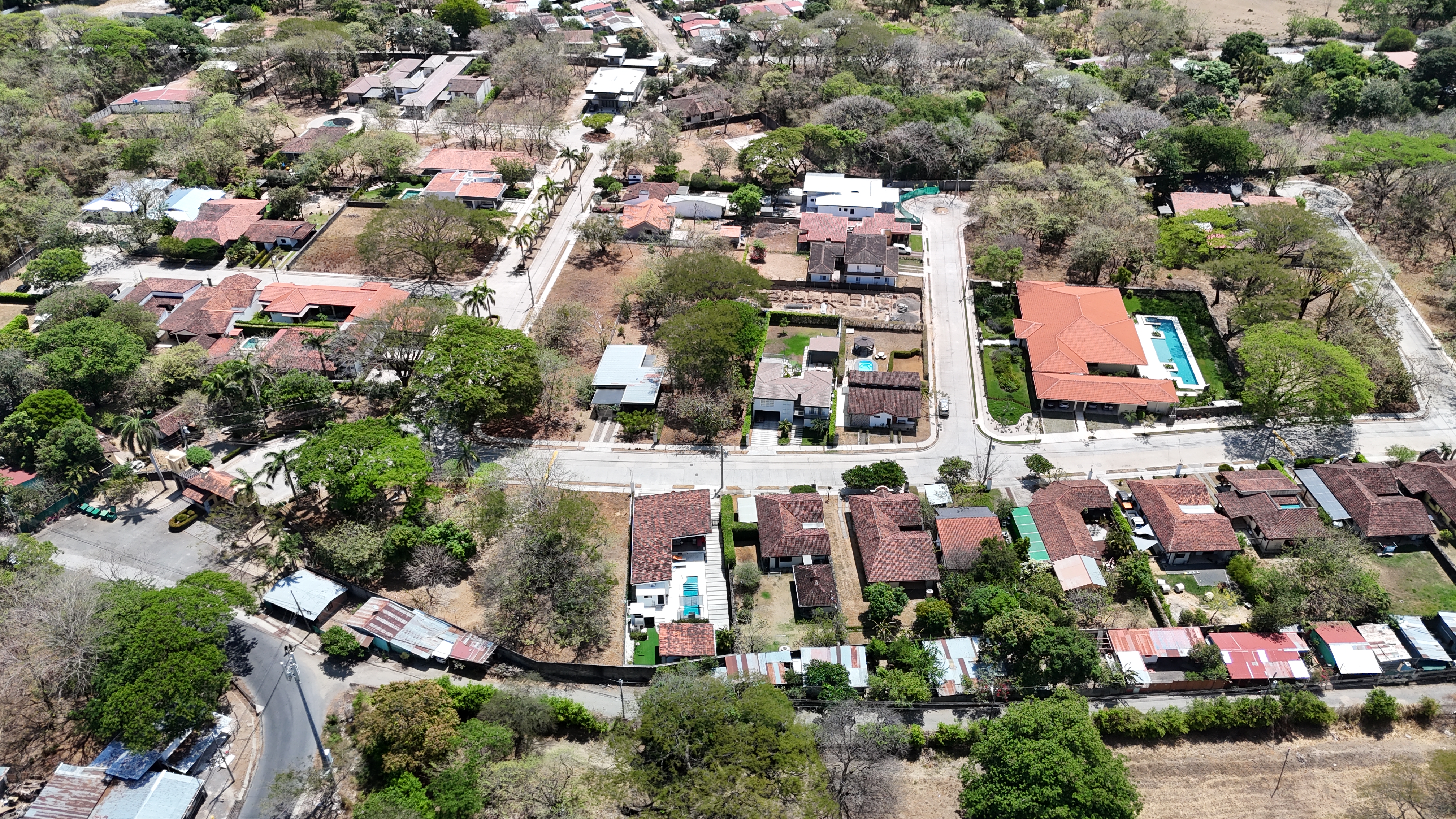 LOTE EN CONDOMINIO COLONIA BLANCA - LIBERIA